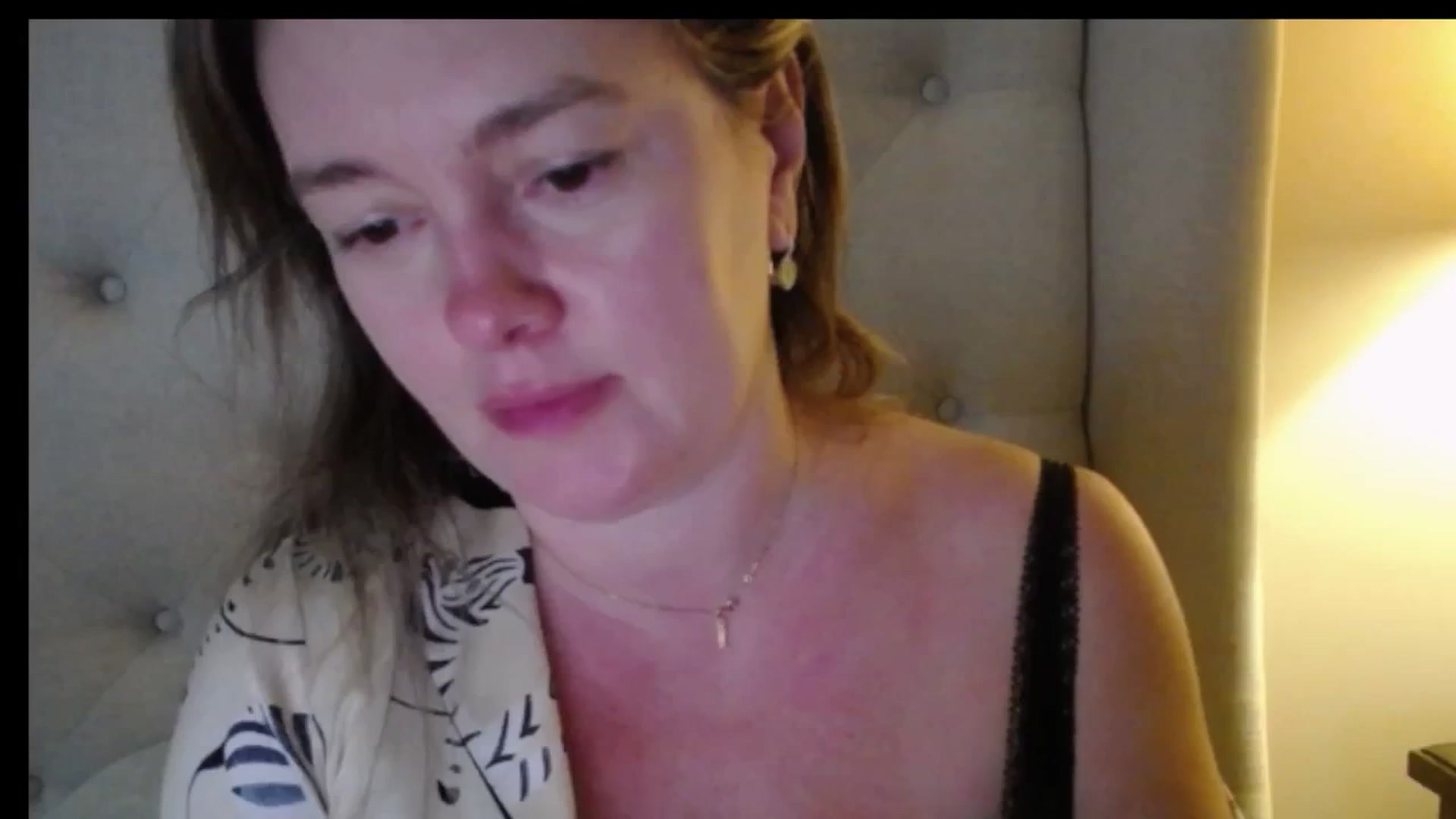 Gallery image thumbnail from J0llye's myfreecams stream on, 01/08/2026, 20:34 image 5 of 20
