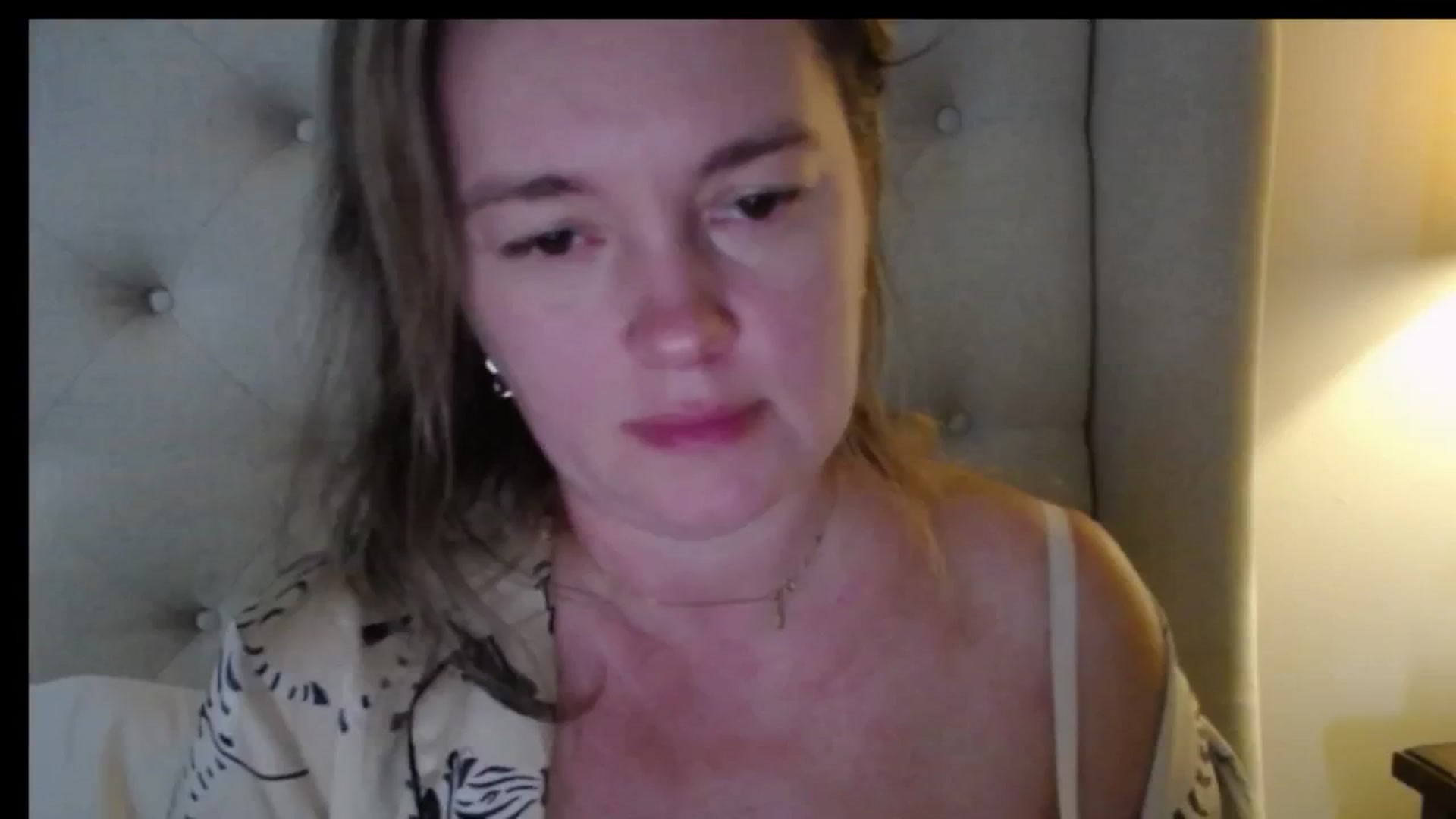 Gallery image thumbnail from J0llye's myfreecams stream on, 01/09/2026, 18:50 image 14 of 20
