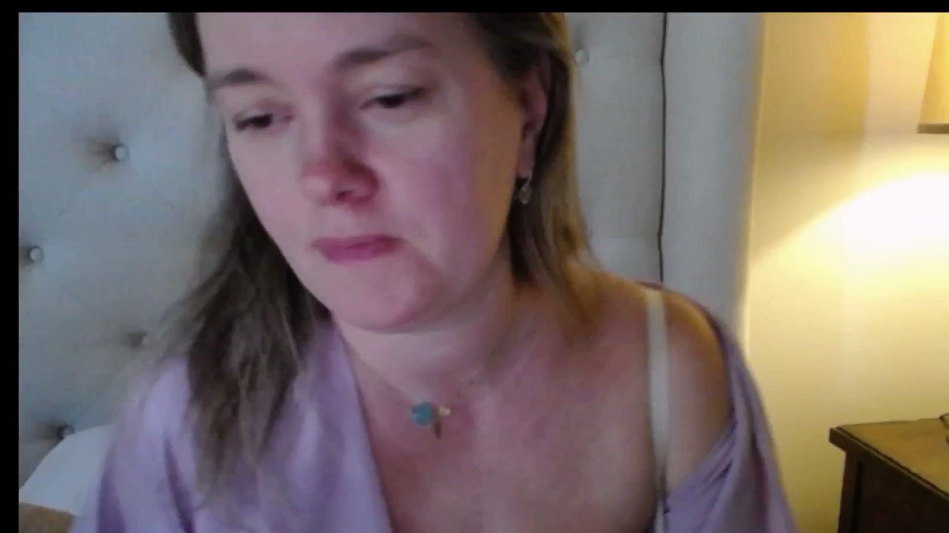 Gallery image thumbnail from J0llye's myfreecams stream on, 01/12/2026, 20:34 image 17 of 20