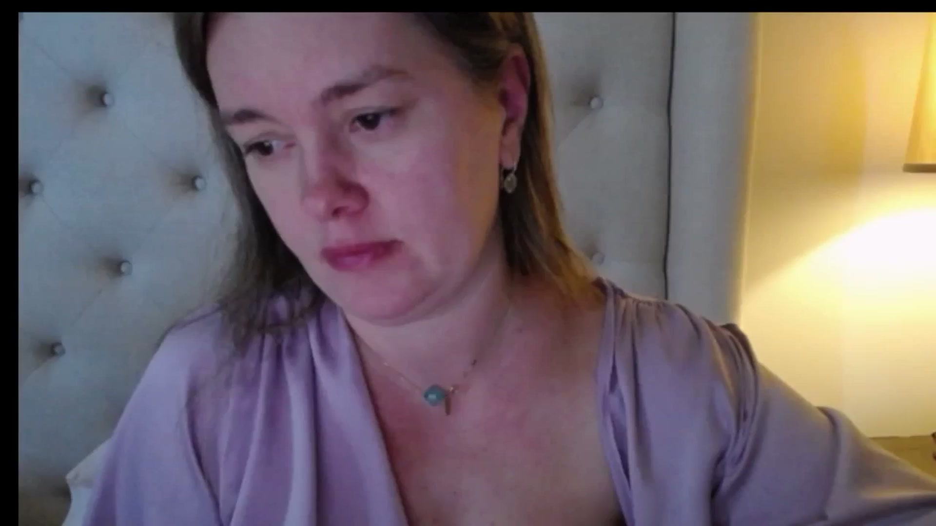 Gallery image thumbnail from J0llye's myfreecams stream on, 01/12/2026, 20:34 image 1 of 20