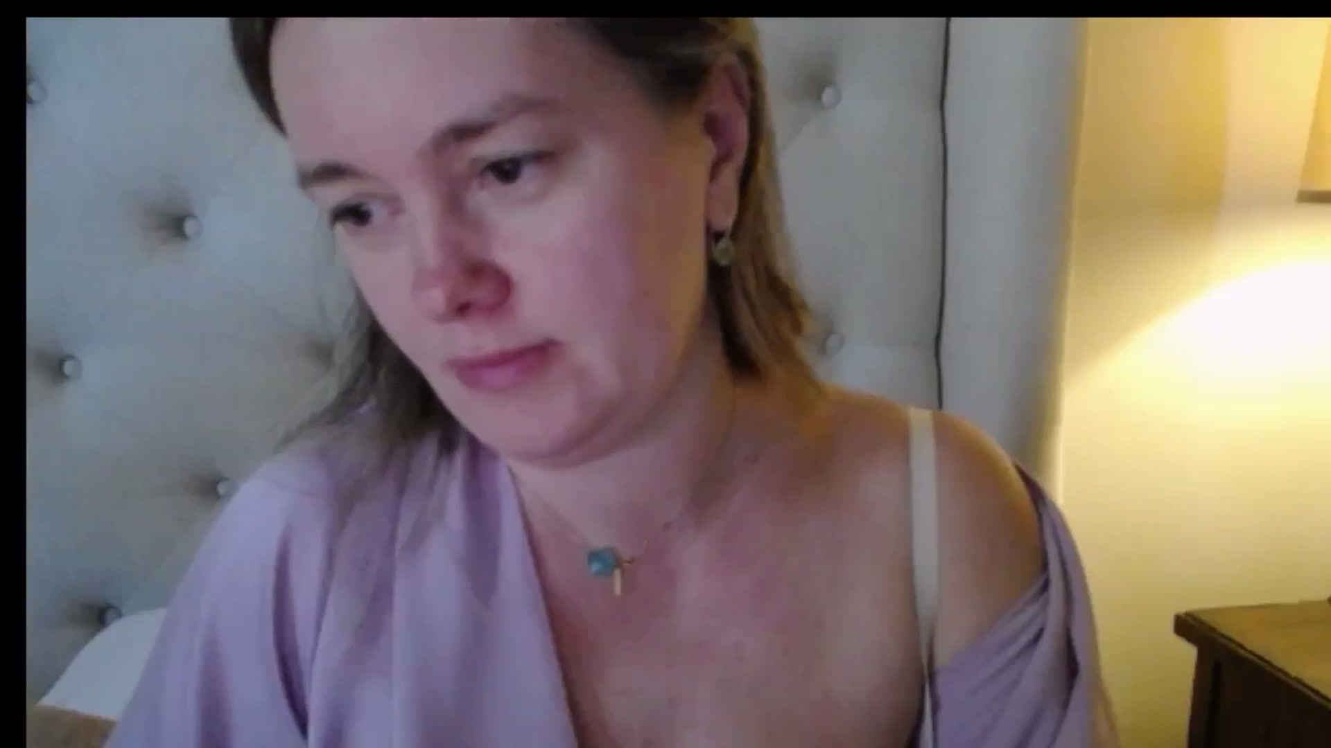 Gallery image thumbnail from J0llye's myfreecams stream on, 01/12/2026, 20:34 image 16 of 20