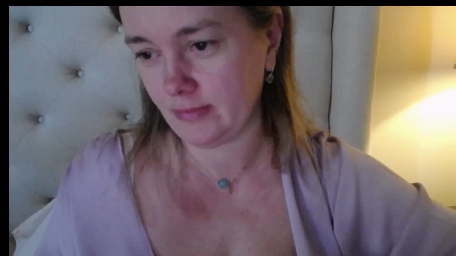 Gallery image thumbnail from J0llye's myfreecams stream on, 01/12/2026, 20:34 image 10 of 20