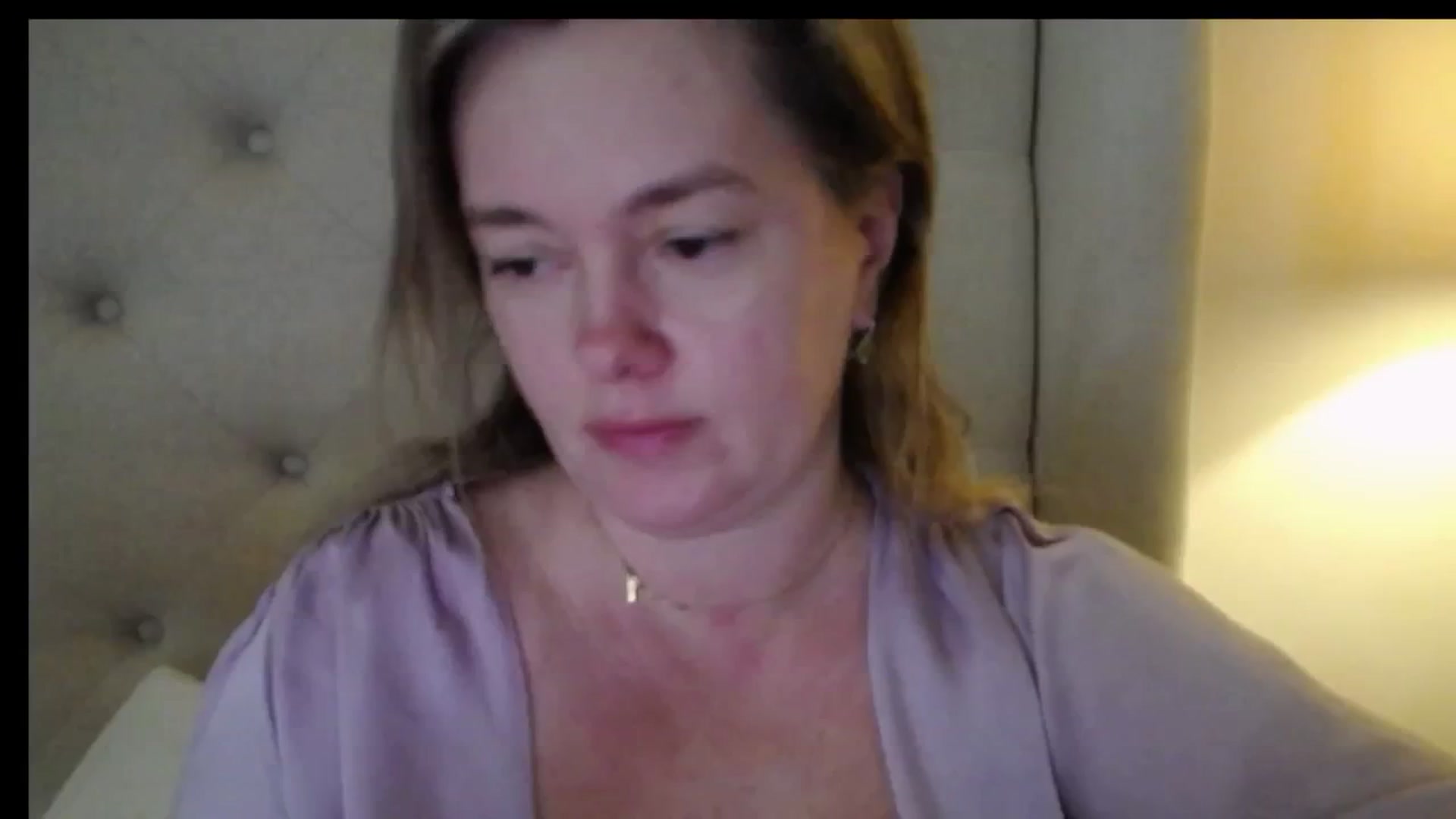 Gallery image thumbnail from J0llye's myfreecams stream on, 01/13/2026, 16:57 image 17 of 20