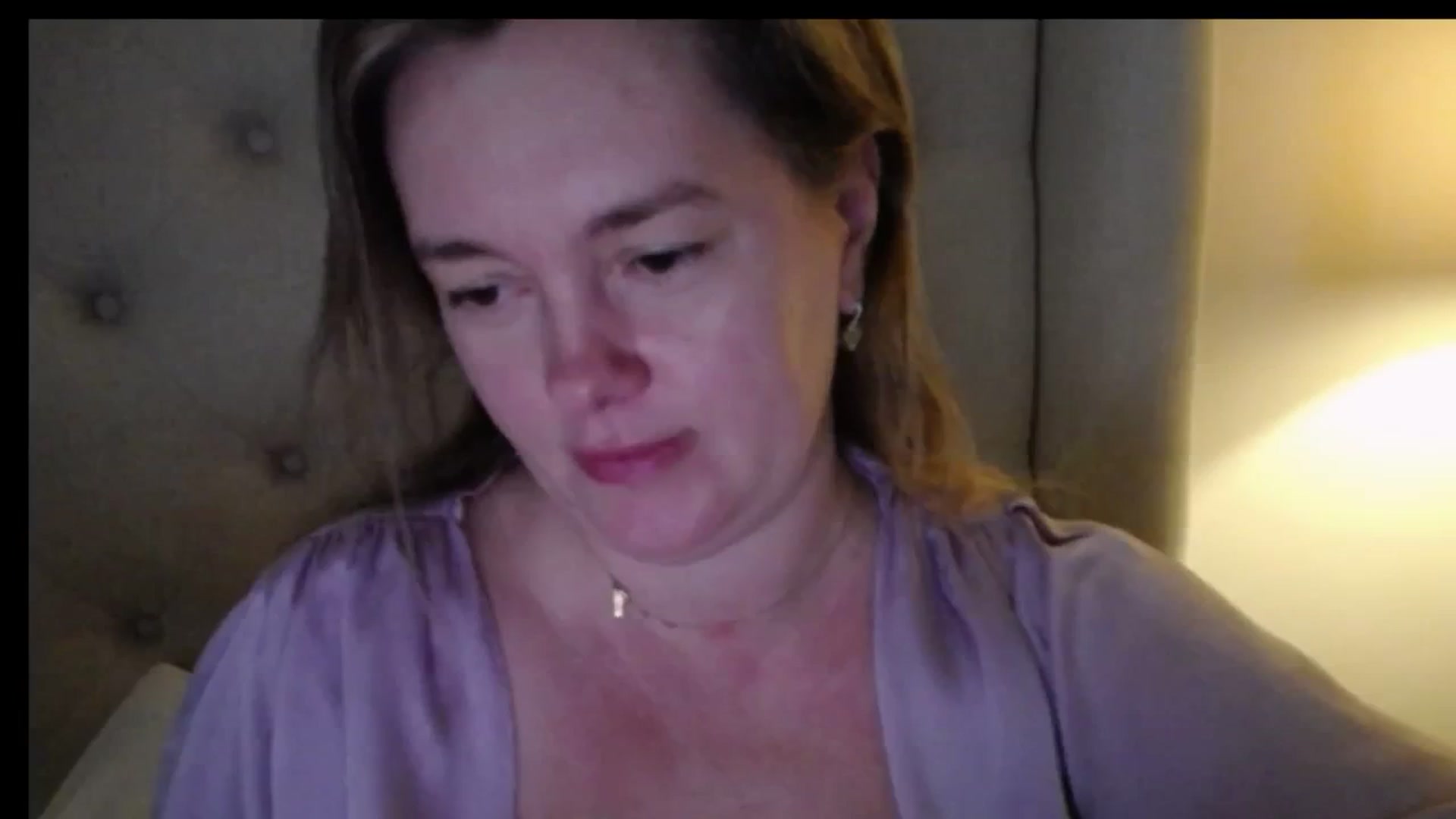 Gallery image thumbnail from J0llye's myfreecams stream on, 01/13/2026, 16:57 image 16 of 20