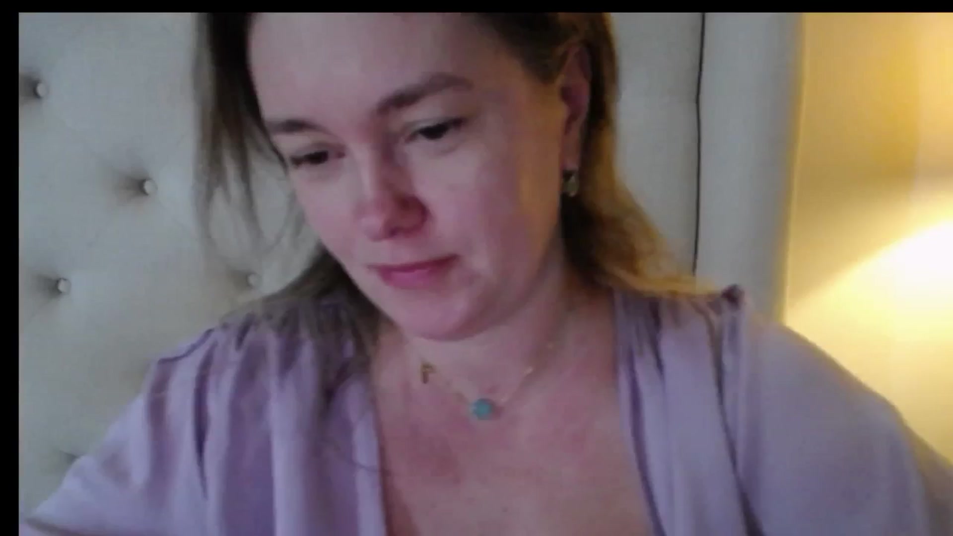 Gallery image thumbnail from J0llye's myfreecams stream on, 01/13/2026, 16:57 image 3 of 20