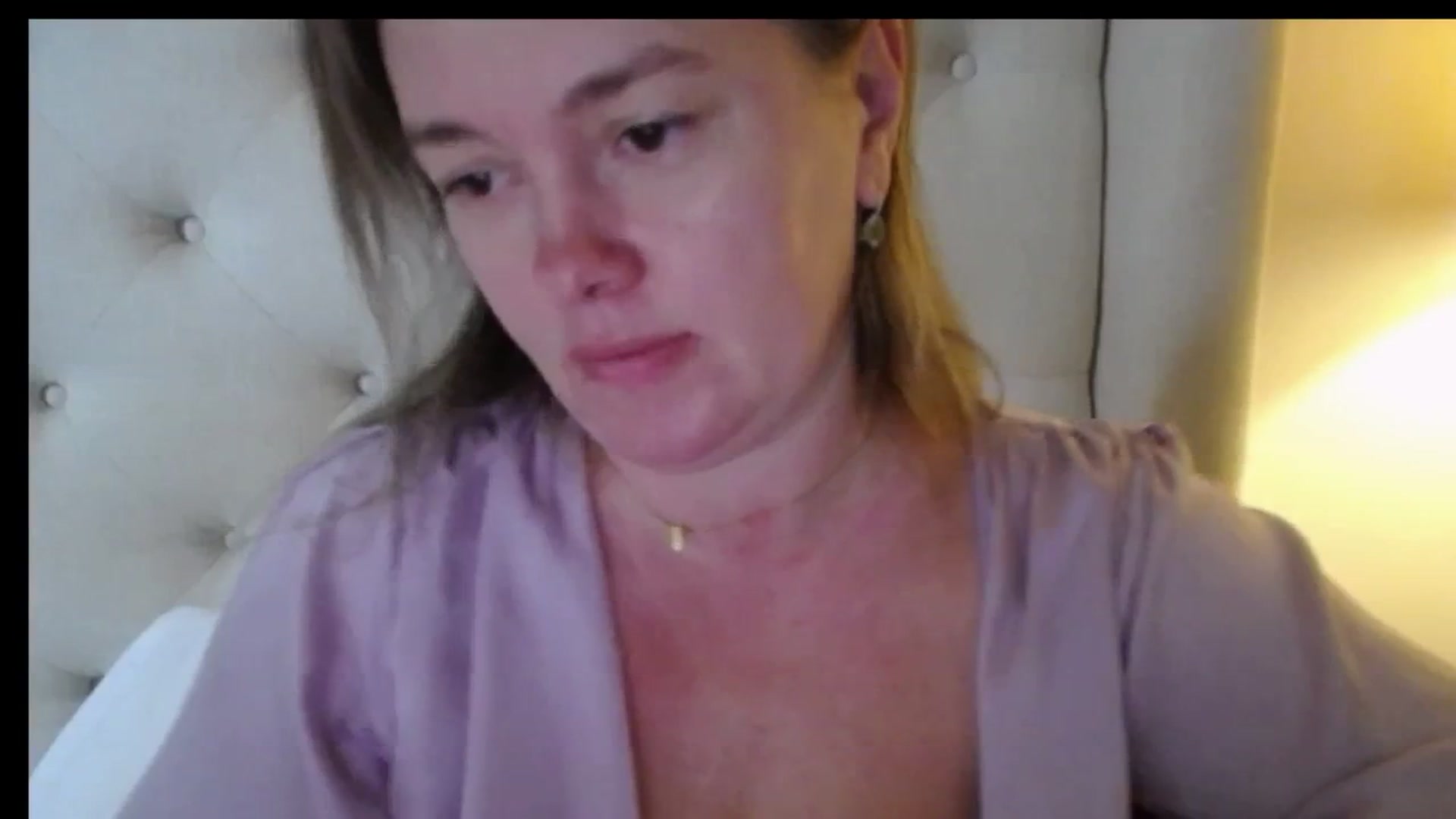 Gallery image thumbnail from J0llye's myfreecams stream on, 01/13/2026, 20:36 image 2 of 20