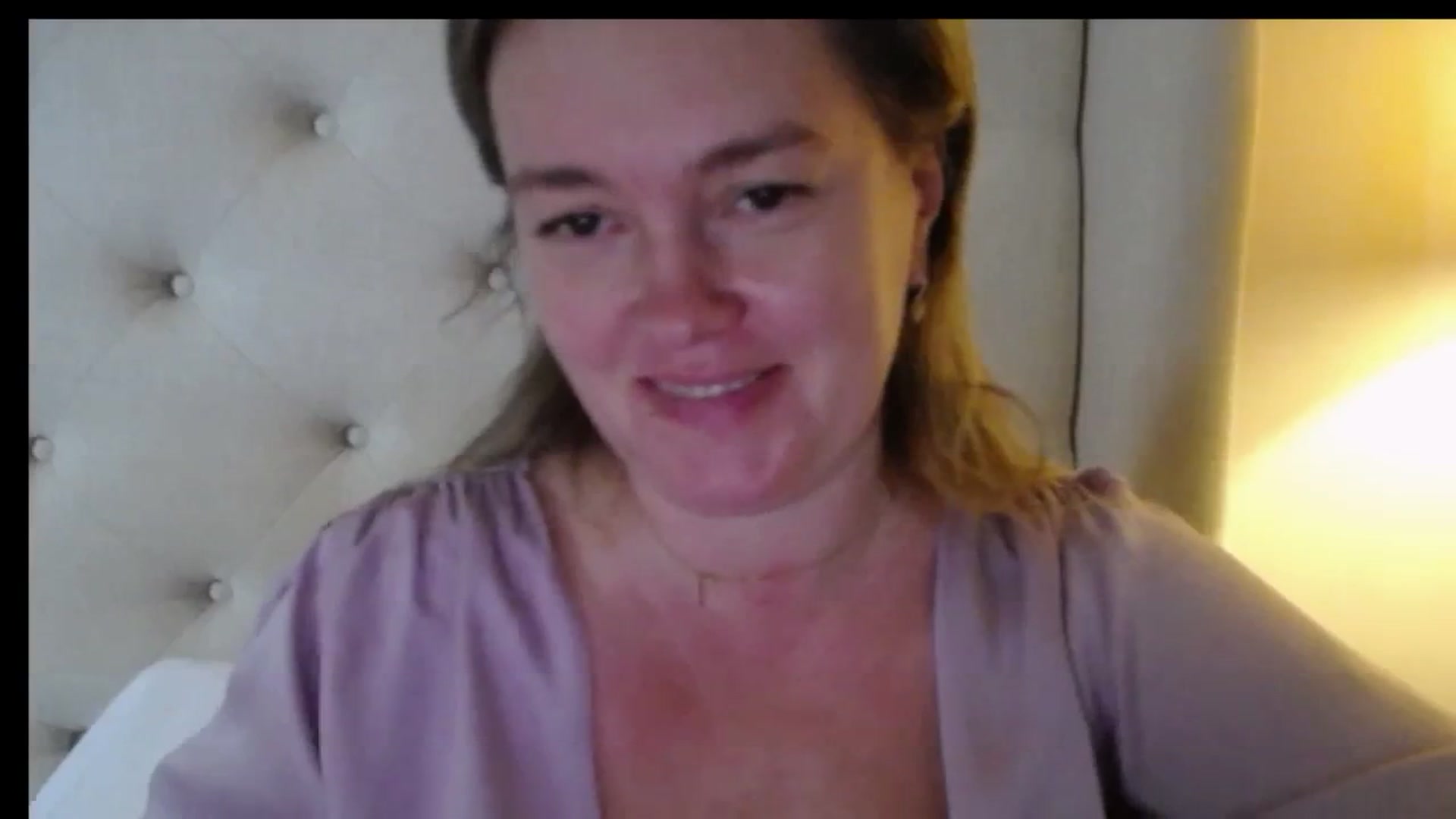 Gallery image thumbnail from J0llye's myfreecams stream on, 01/13/2026, 20:36 image 5 of 20