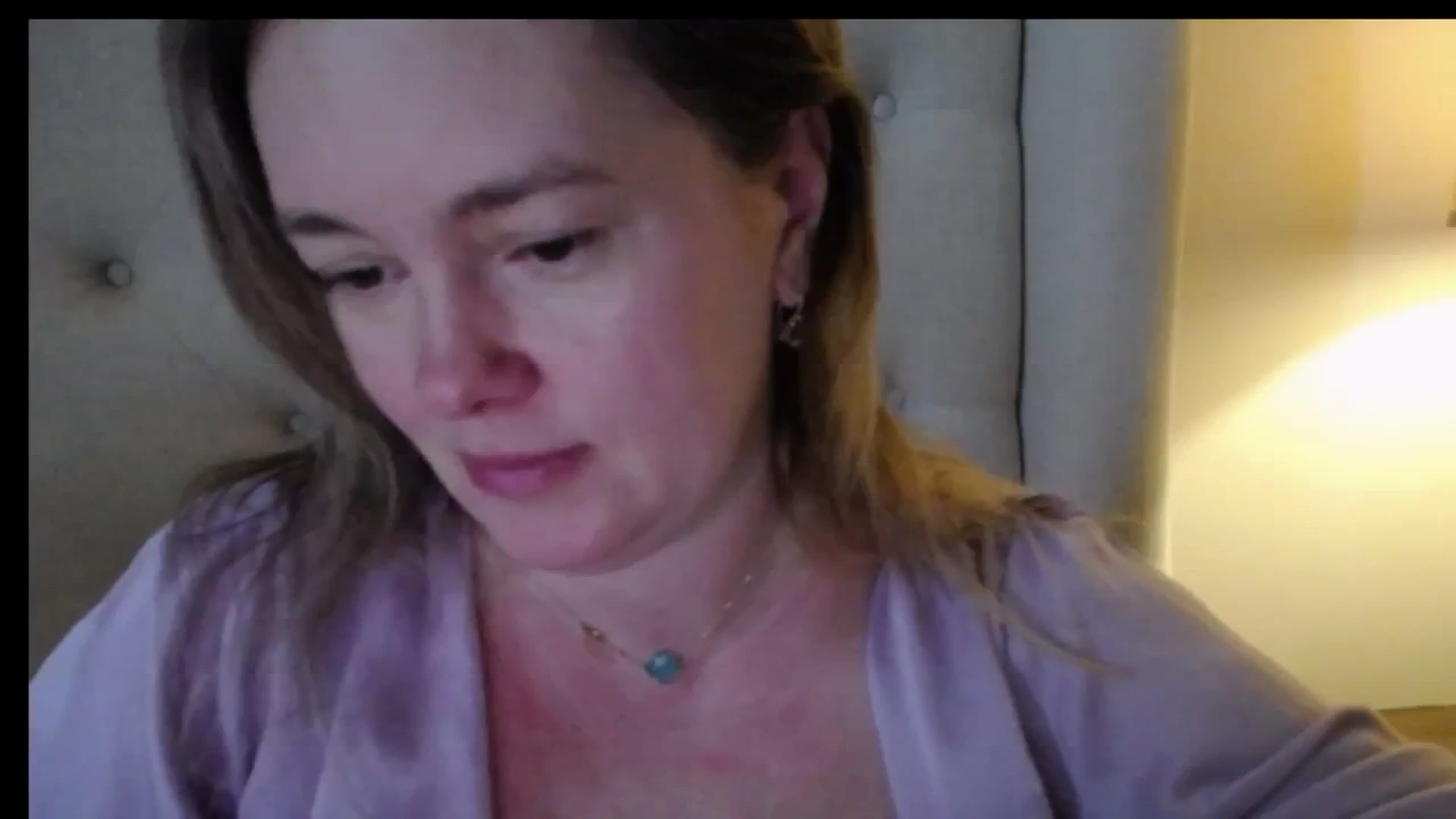 Gallery image thumbnail from J0llye's myfreecams stream on, 01/14/2026, 16:45 image 9 of 20