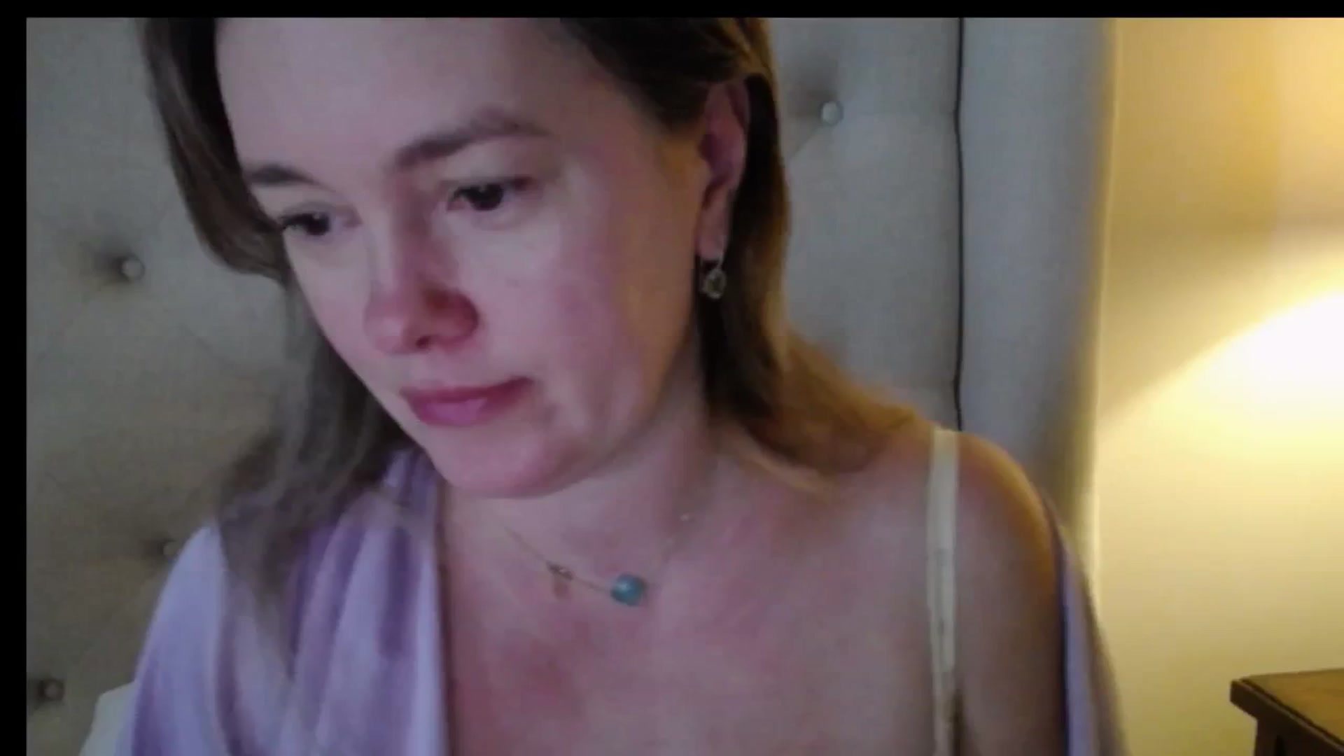 Gallery image thumbnail from J0llye's myfreecams stream on, 01/14/2026, 16:45 image 2 of 20