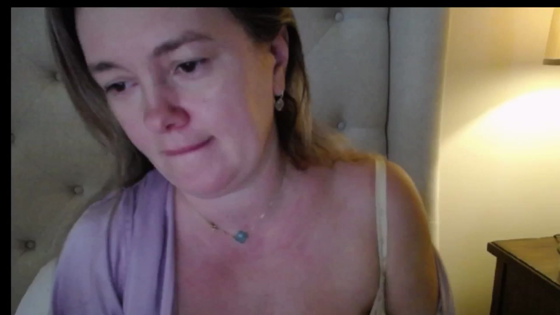 Gallery image thumbnail from J0llye's myfreecams stream on, 01/14/2026, 17:13 image 1 of 20