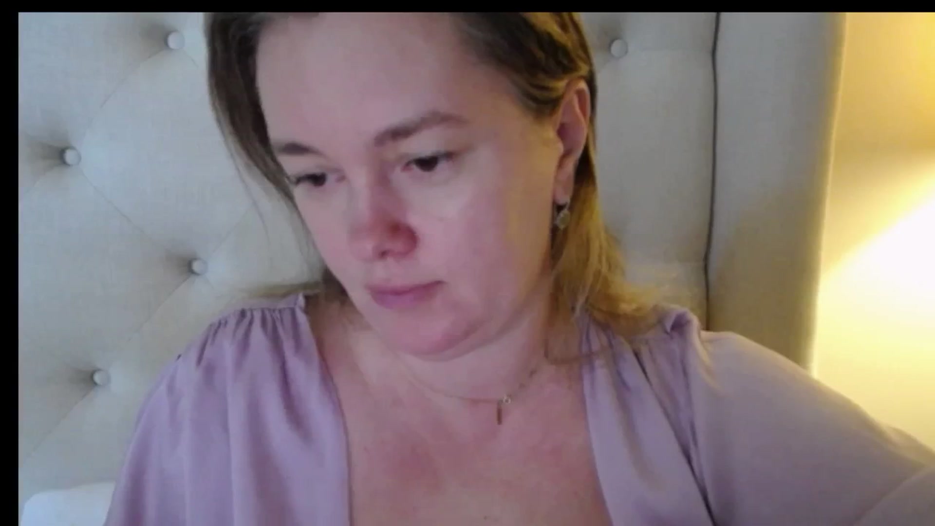 Gallery image thumbnail from J0llye's myfreecams stream on, 01/15/2026, 20:35 image 19 of 20