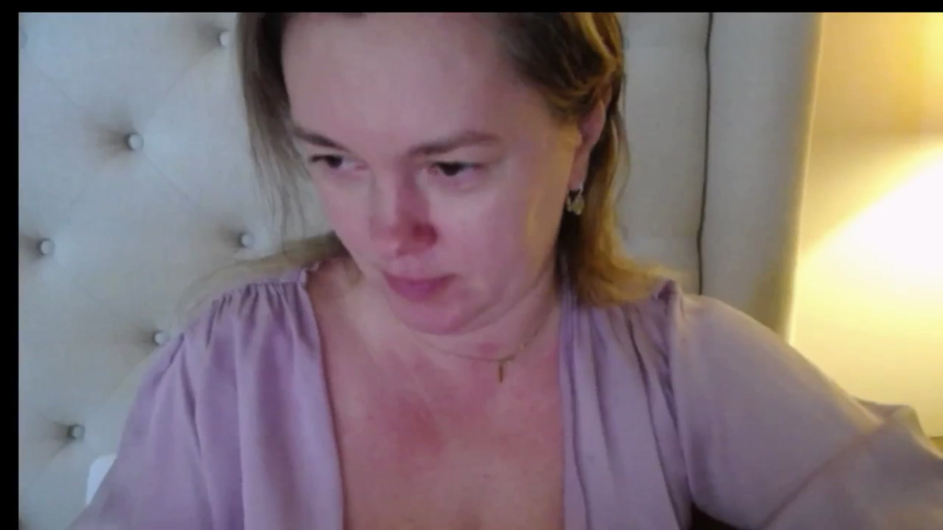 Gallery image thumbnail from J0llye's myfreecams stream on, 01/15/2026, 20:35 image 5 of 20