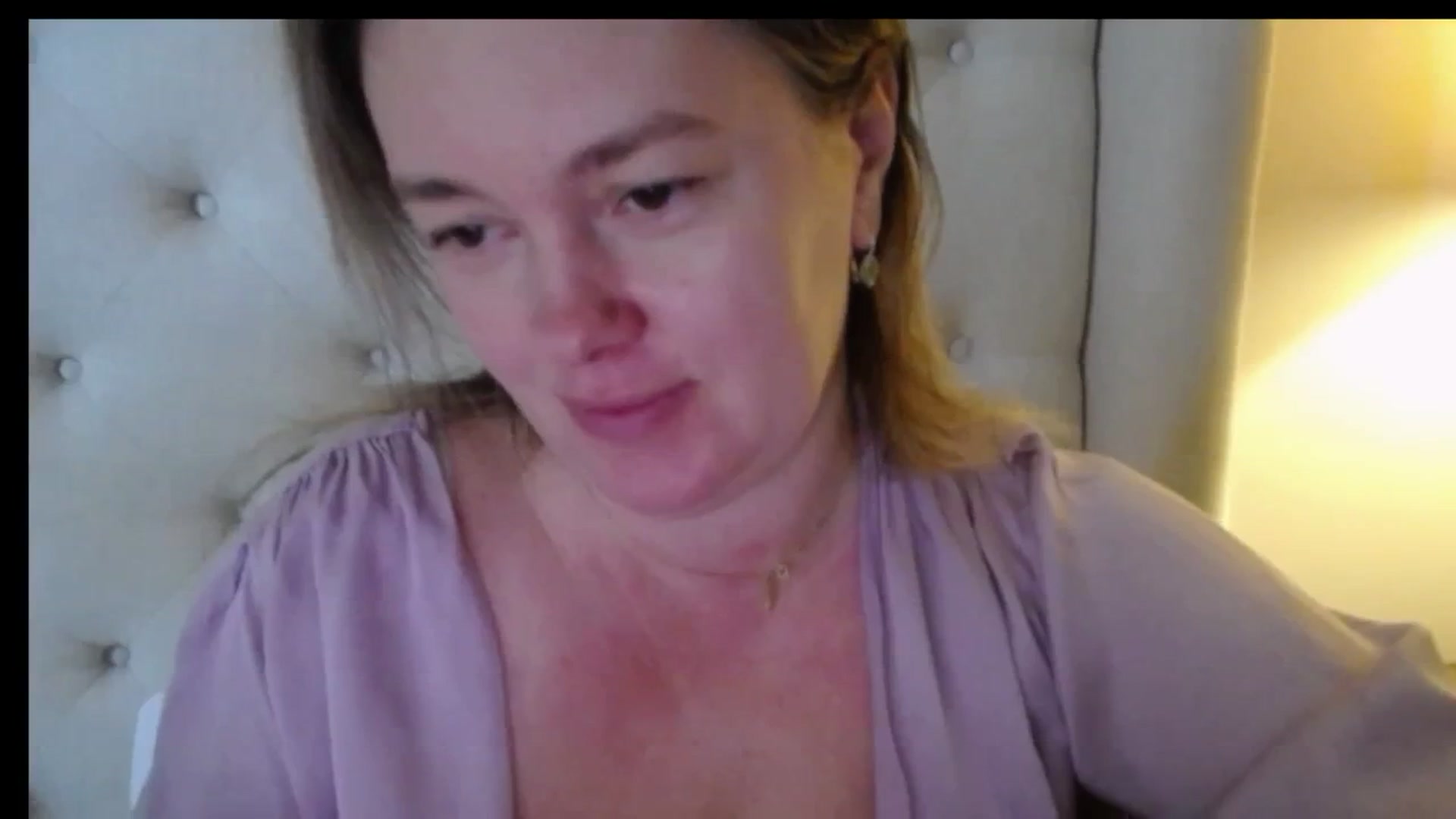 Gallery image thumbnail from J0llye's myfreecams stream on, 01/15/2026, 20:35 image 6 of 20