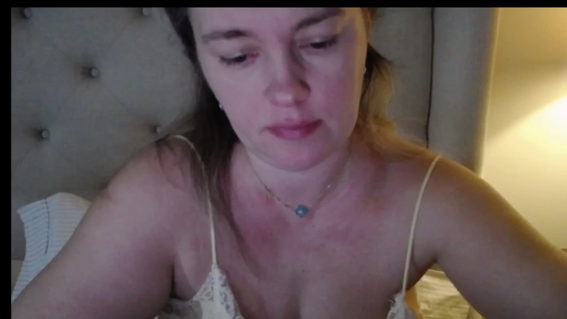Gallery image thumbnail from J0llye's myfreecams stream on, 01/20/2026, 17:00 image 1 of 20