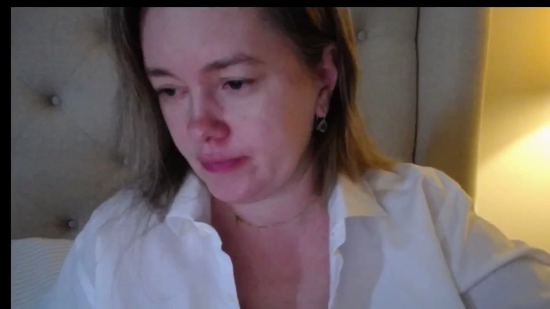 Gallery image thumbnail from J0llye's myfreecams stream on, 01/21/2026, 16:04 image 15 of 20