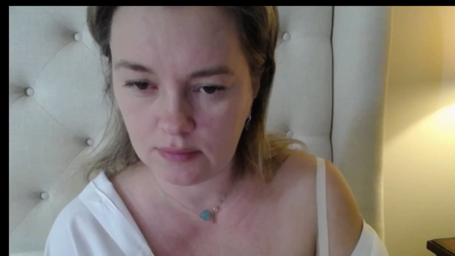 Gallery image thumbnail from J0llye's myfreecams stream on, 01/22/2026, 16:59 image 17 of 20