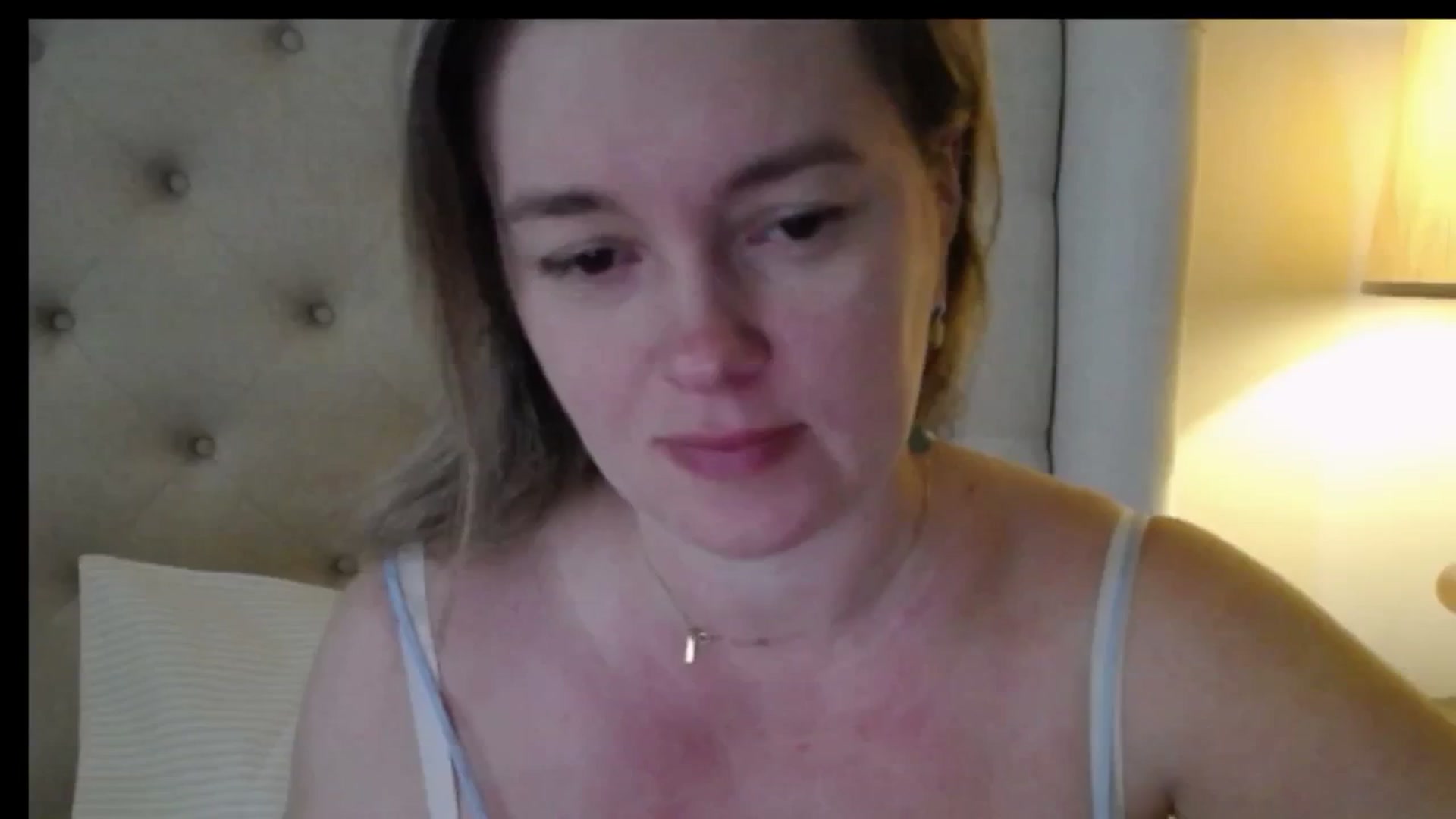 Gallery image thumbnail from J0llye's myfreecams stream on, 01/30/2026, 17:10 image 3 of 20