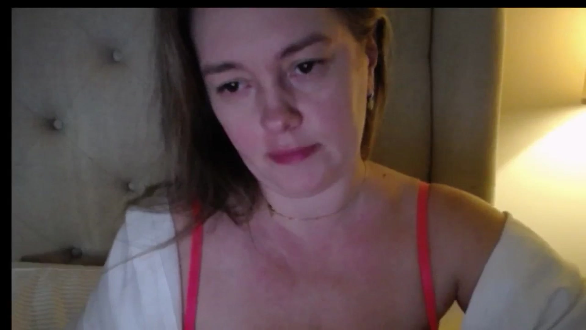 Gallery image thumbnail from J0llye's myfreecams stream on, 01/31/2026, 21:00 image 18 of 20