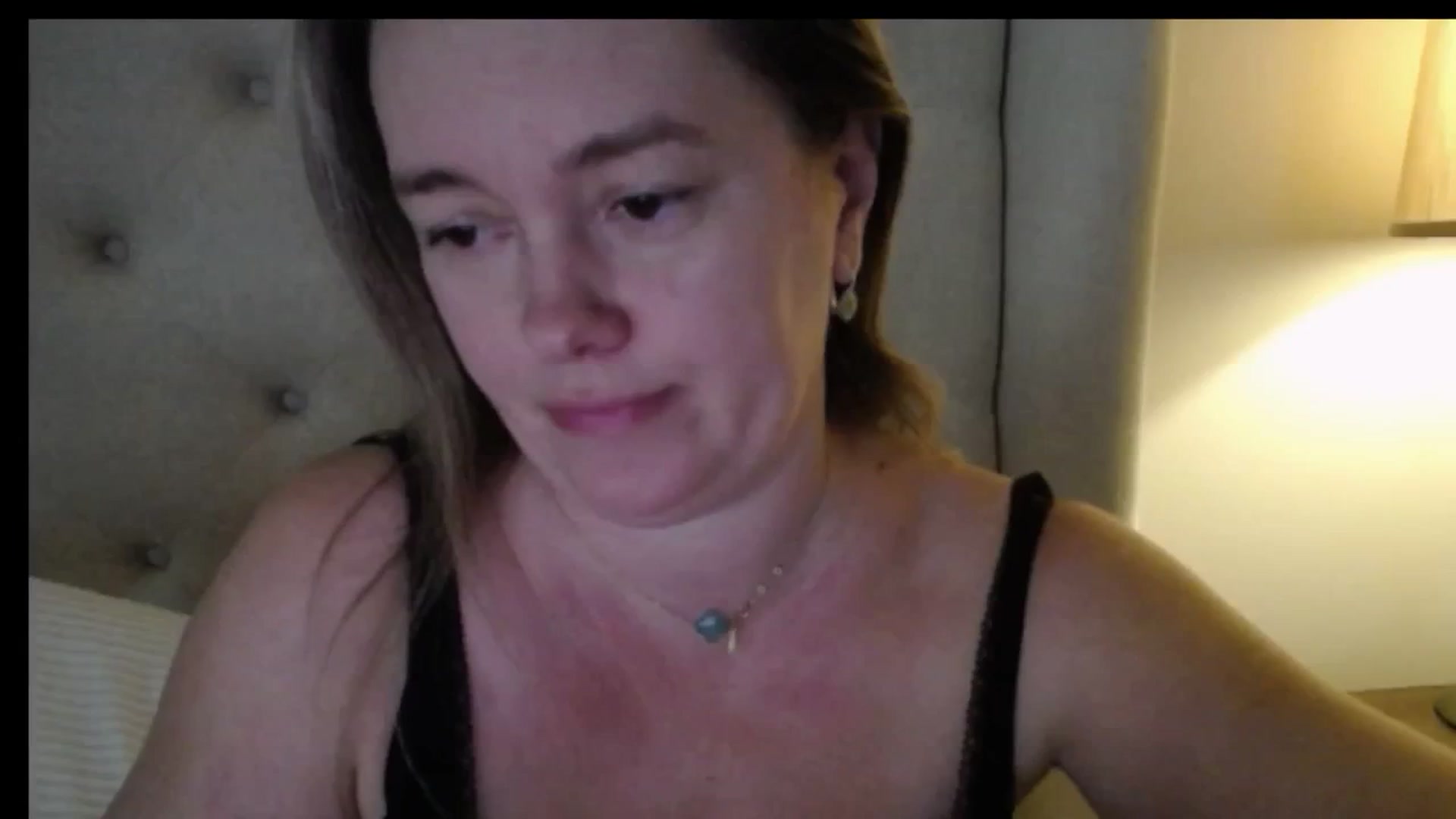 Gallery image thumbnail from J0llye's myfreecams stream on, 02/03/2026, 17:03 image 17 of 20