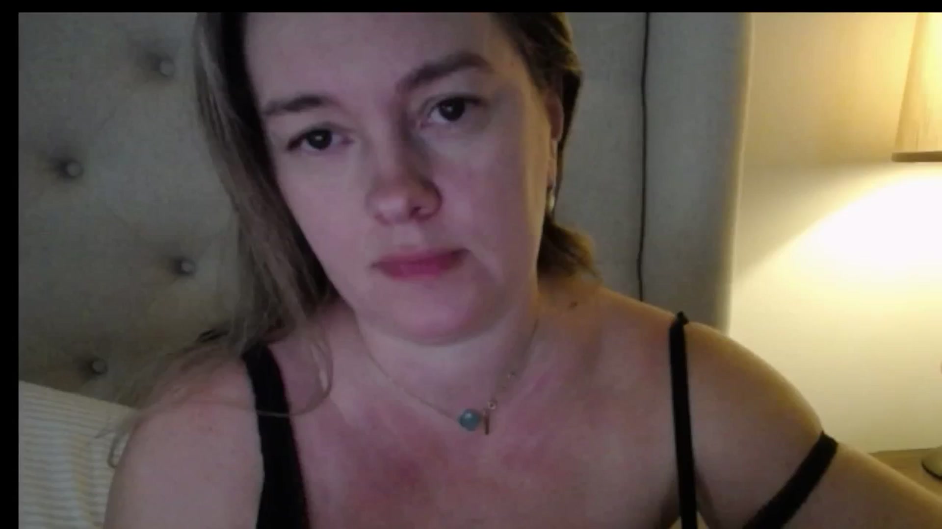 Gallery image thumbnail from J0llye's myfreecams stream on, 02/03/2026, 17:03 image 1 of 20