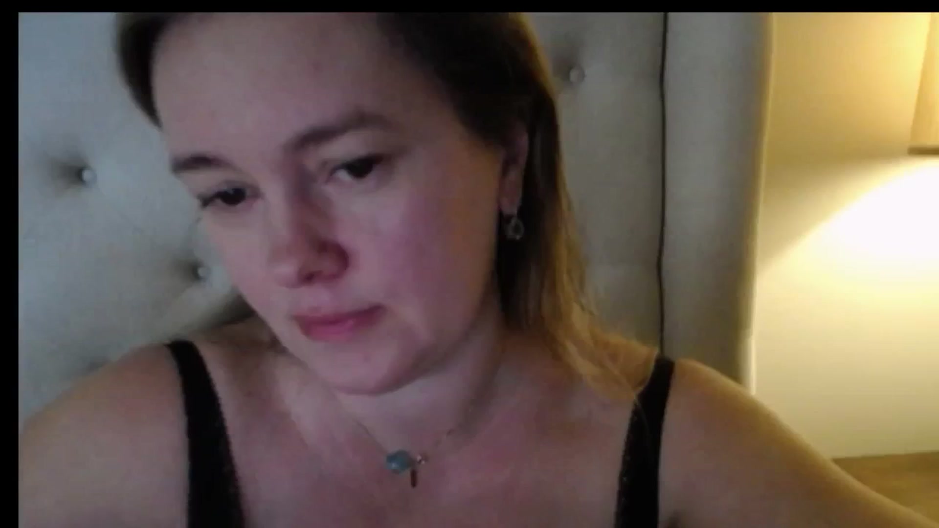 Gallery image thumbnail from J0llye's myfreecams stream on, 02/08/2026, 20:39 image 14 of 20