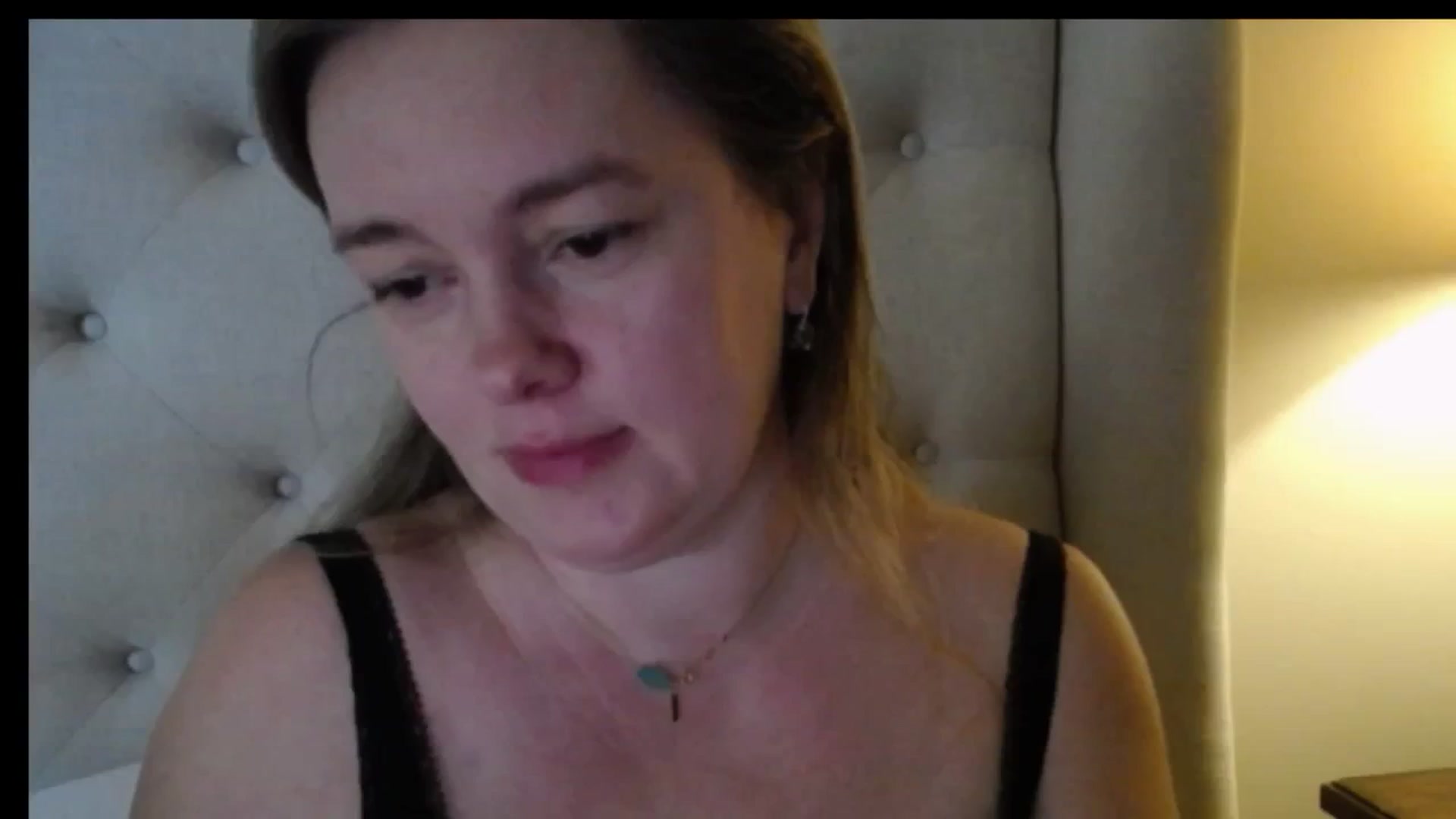 Gallery image thumbnail from J0llye's myfreecams stream on, 02/08/2026, 20:39 image 20 of 20