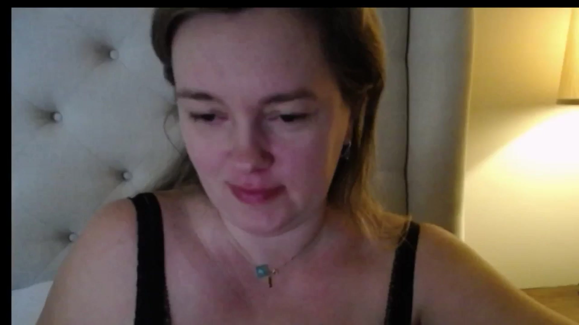 Gallery image thumbnail from J0llye's myfreecams stream on, 02/08/2026, 20:39 image 8 of 20