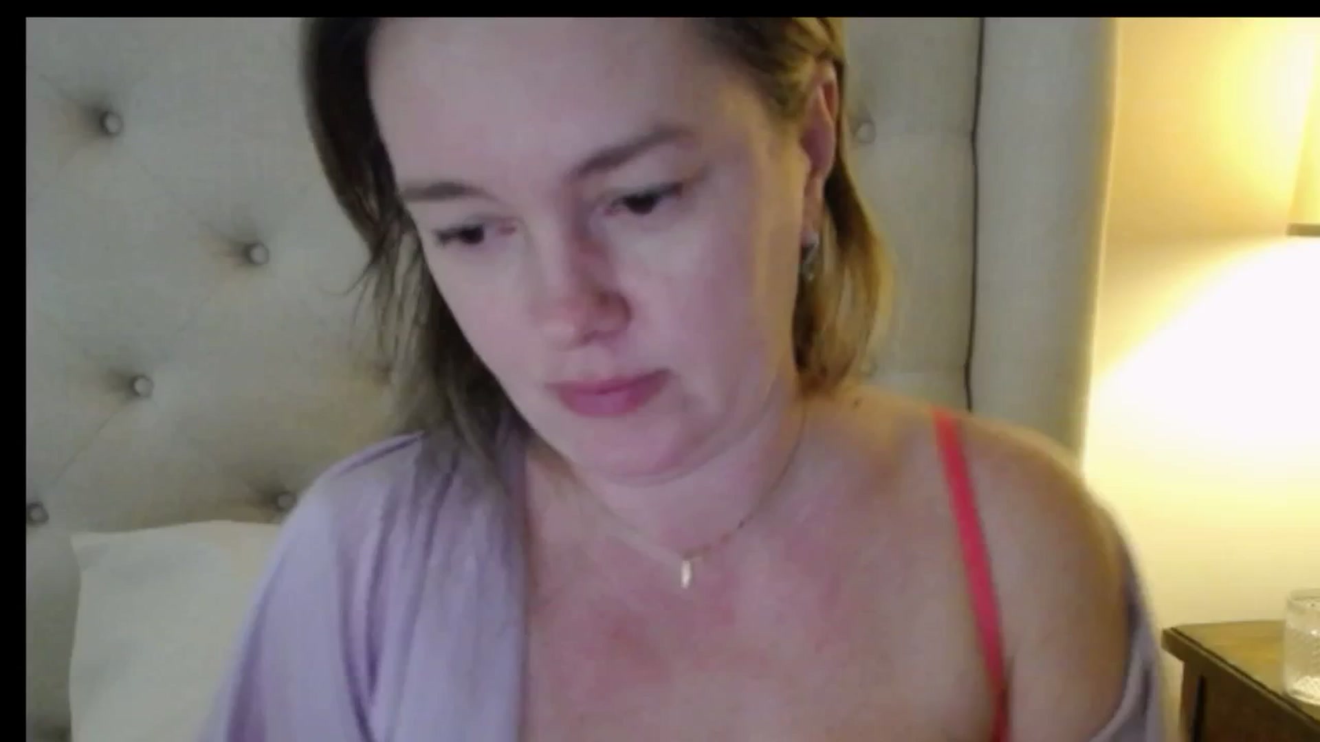 Gallery image thumbnail from J0llye's myfreecams stream on, 02/09/2026, 20:38 image 2 of 20