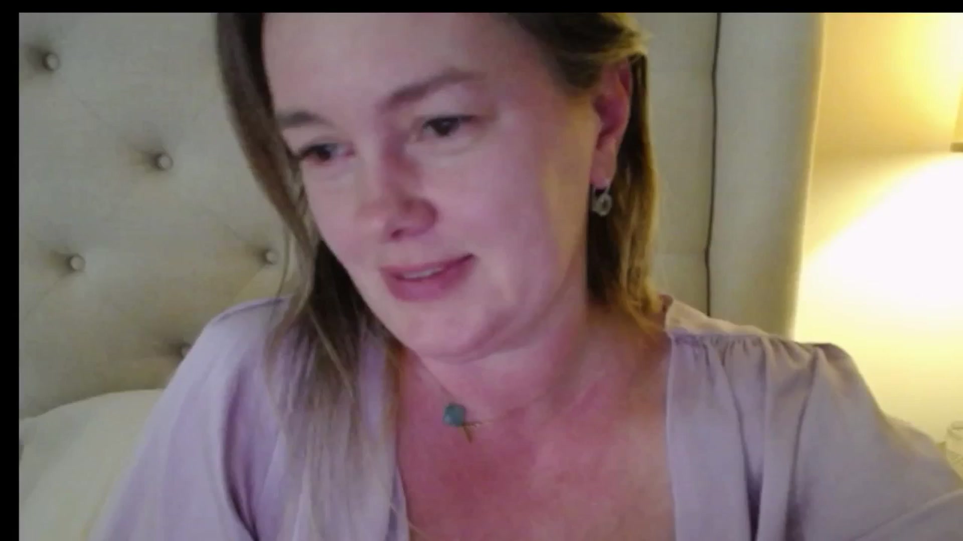 Gallery image thumbnail from J0llye's myfreecams stream on, 02/09/2026, 20:38 image 18 of 20
