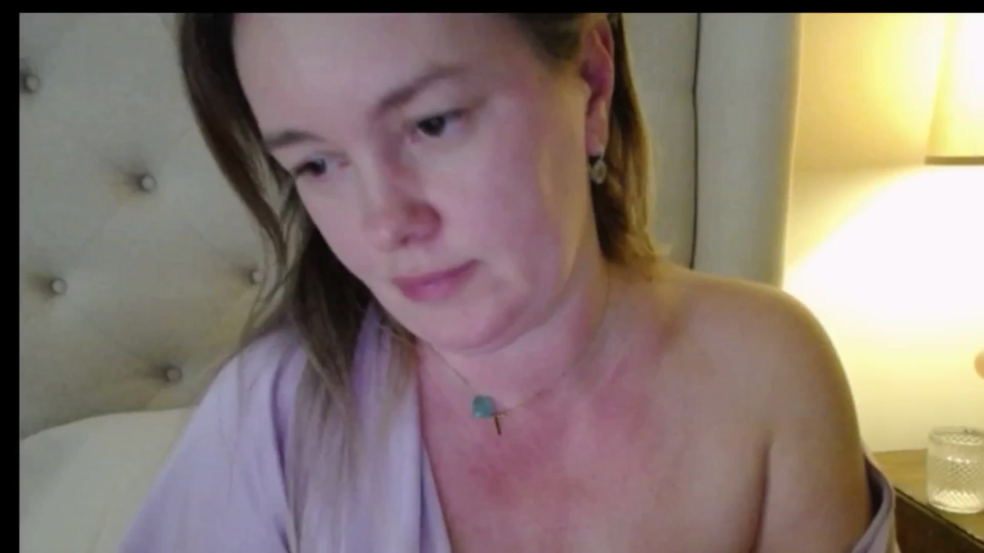 Gallery image thumbnail from J0llye's myfreecams stream on, 02/09/2026, 20:38 image 16 of 20