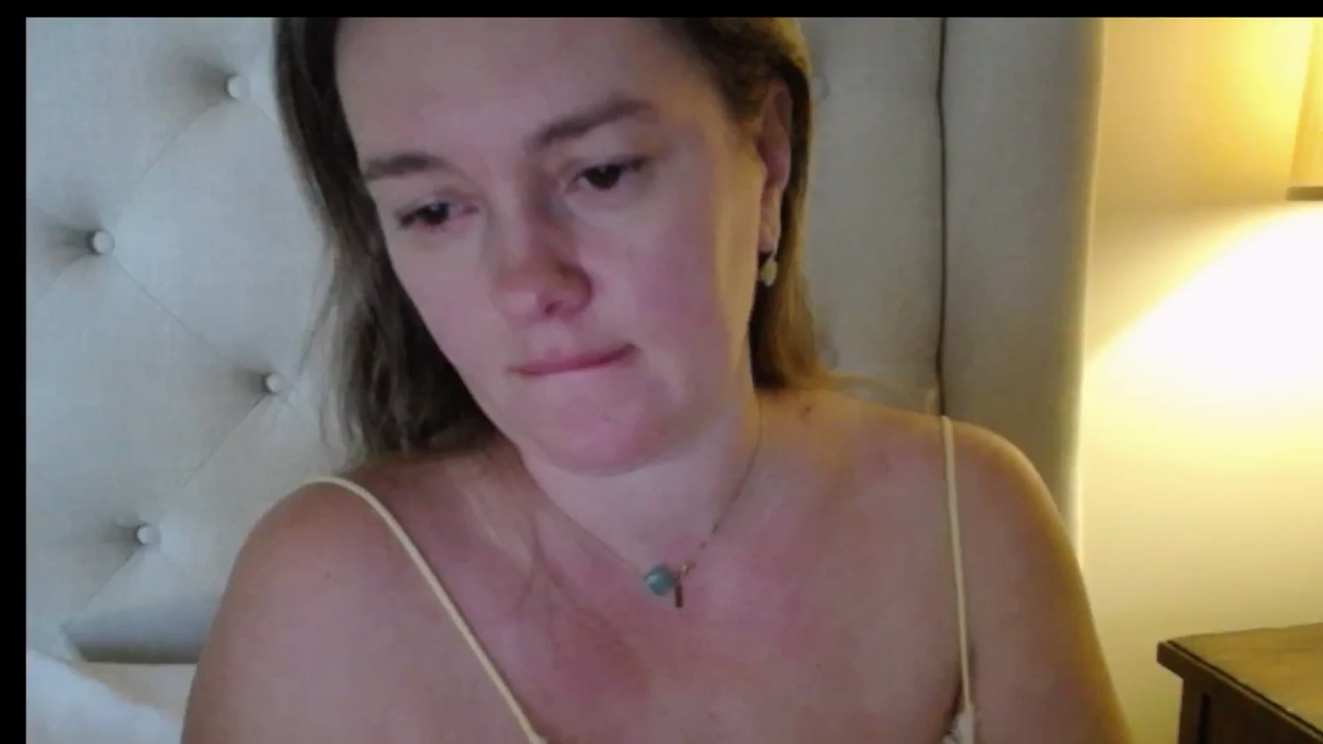 Gallery image thumbnail from J0llye's myfreecams stream on, 02/10/2026, 20:38 image 19 of 20