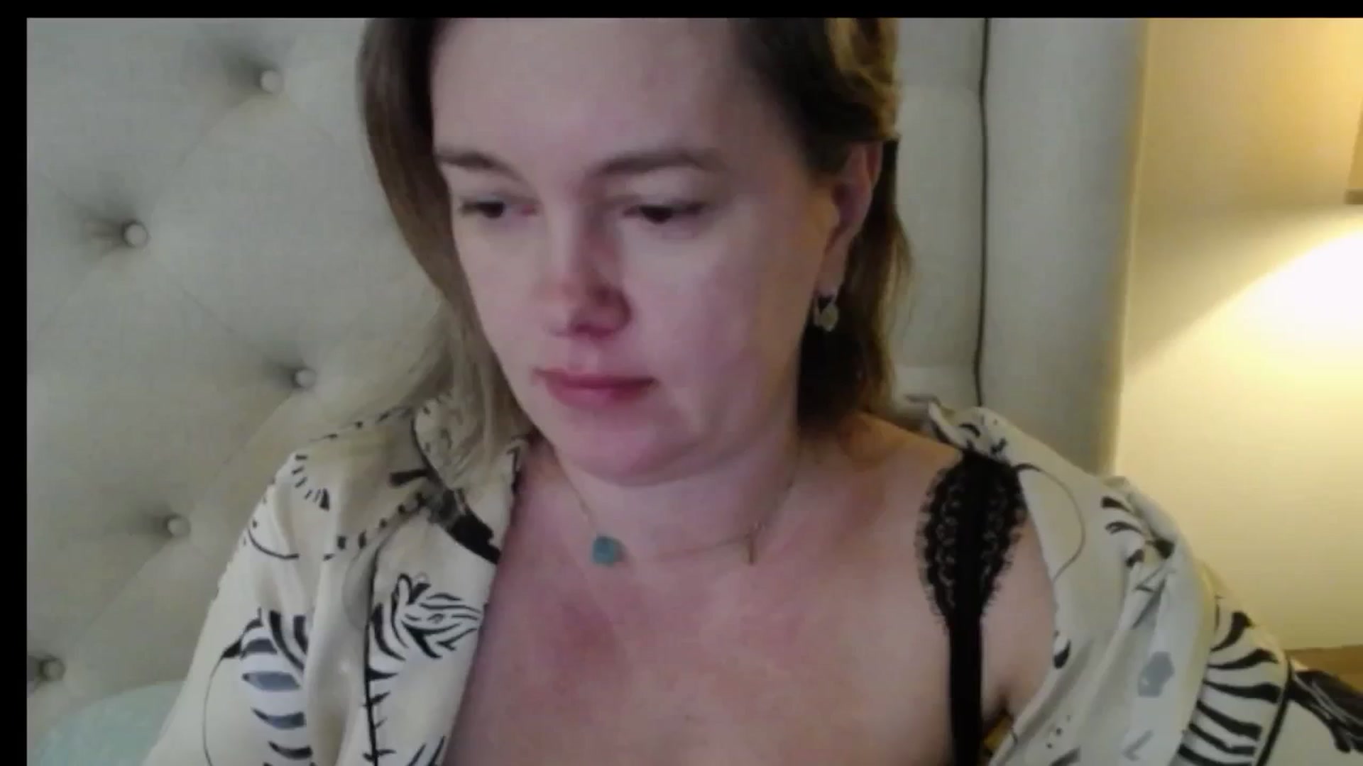 Gallery image thumbnail from J0llye's myfreecams stream on, 02/12/2026, 16:40 image 11 of 20