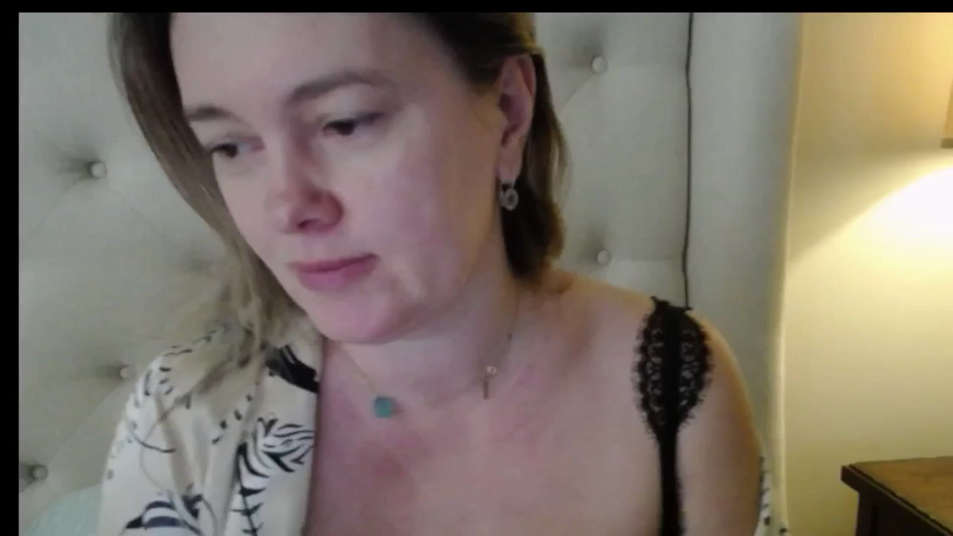 Gallery image thumbnail from J0llye's myfreecams stream on, 02/12/2026, 16:40 image 8 of 20