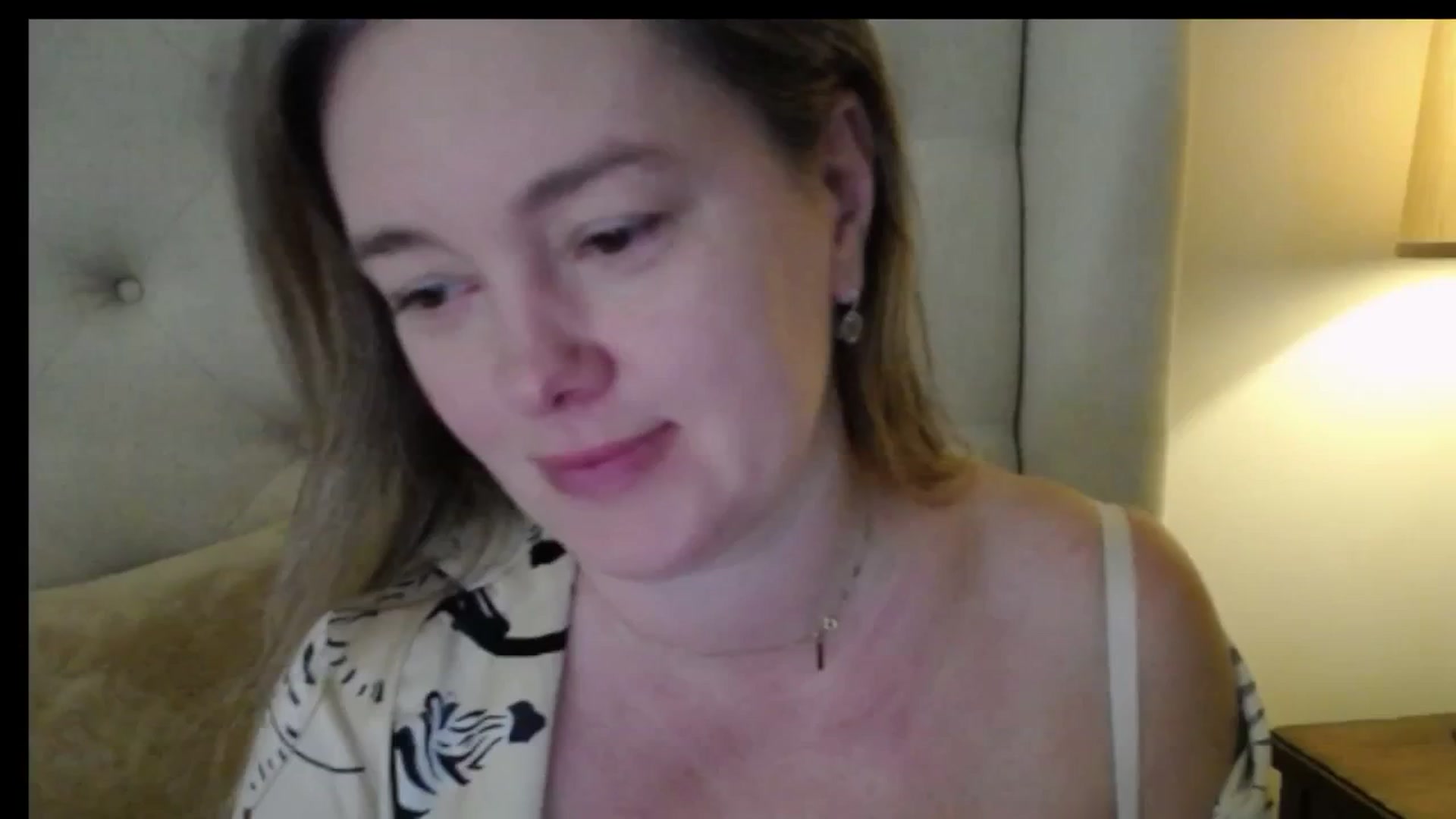 Gallery image thumbnail from J0llye's myfreecams stream on, 02/13/2026, 17:21 image 4 of 20