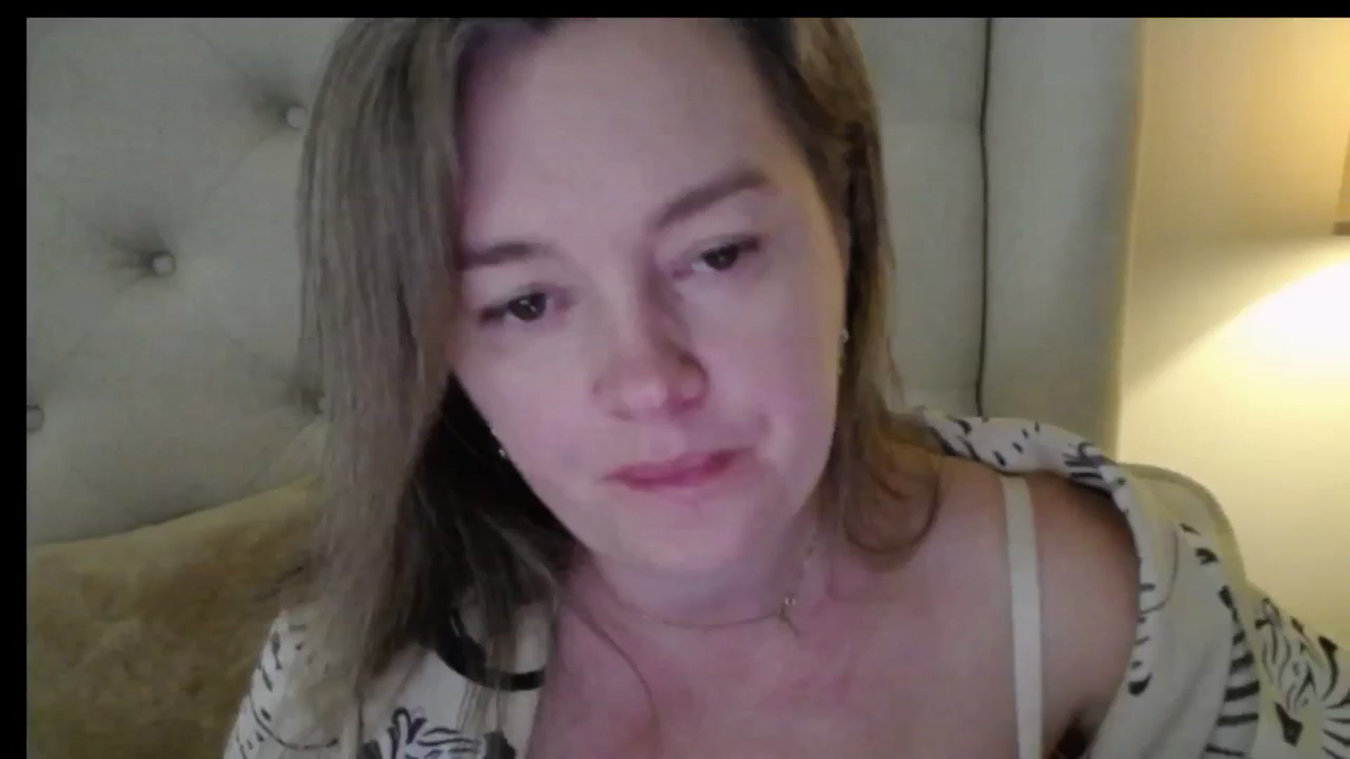 Gallery image thumbnail from J0llye's myfreecams stream on, 02/13/2026, 17:21 image 7 of 20
