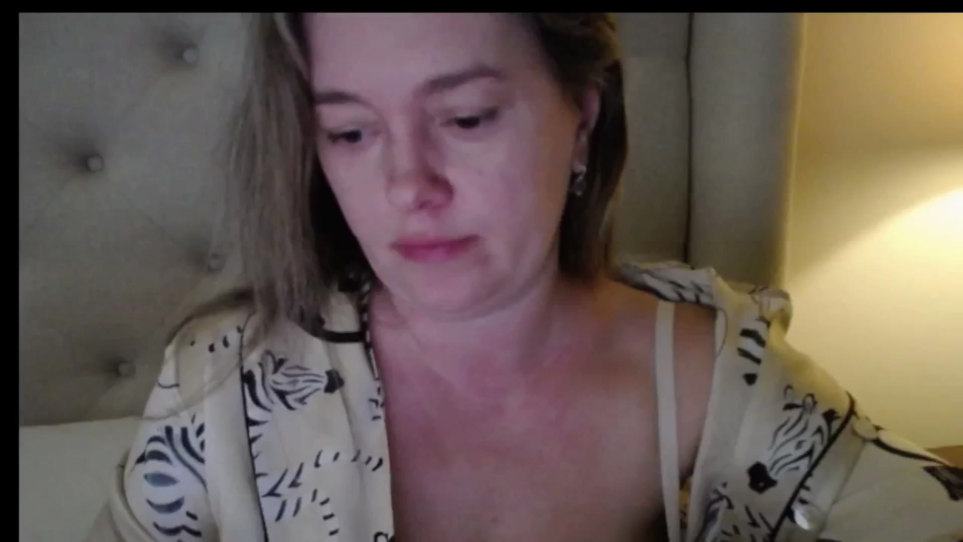 Gallery image thumbnail from J0llye's myfreecams stream on, 02/23/2026, 16:54 image 16 of 20