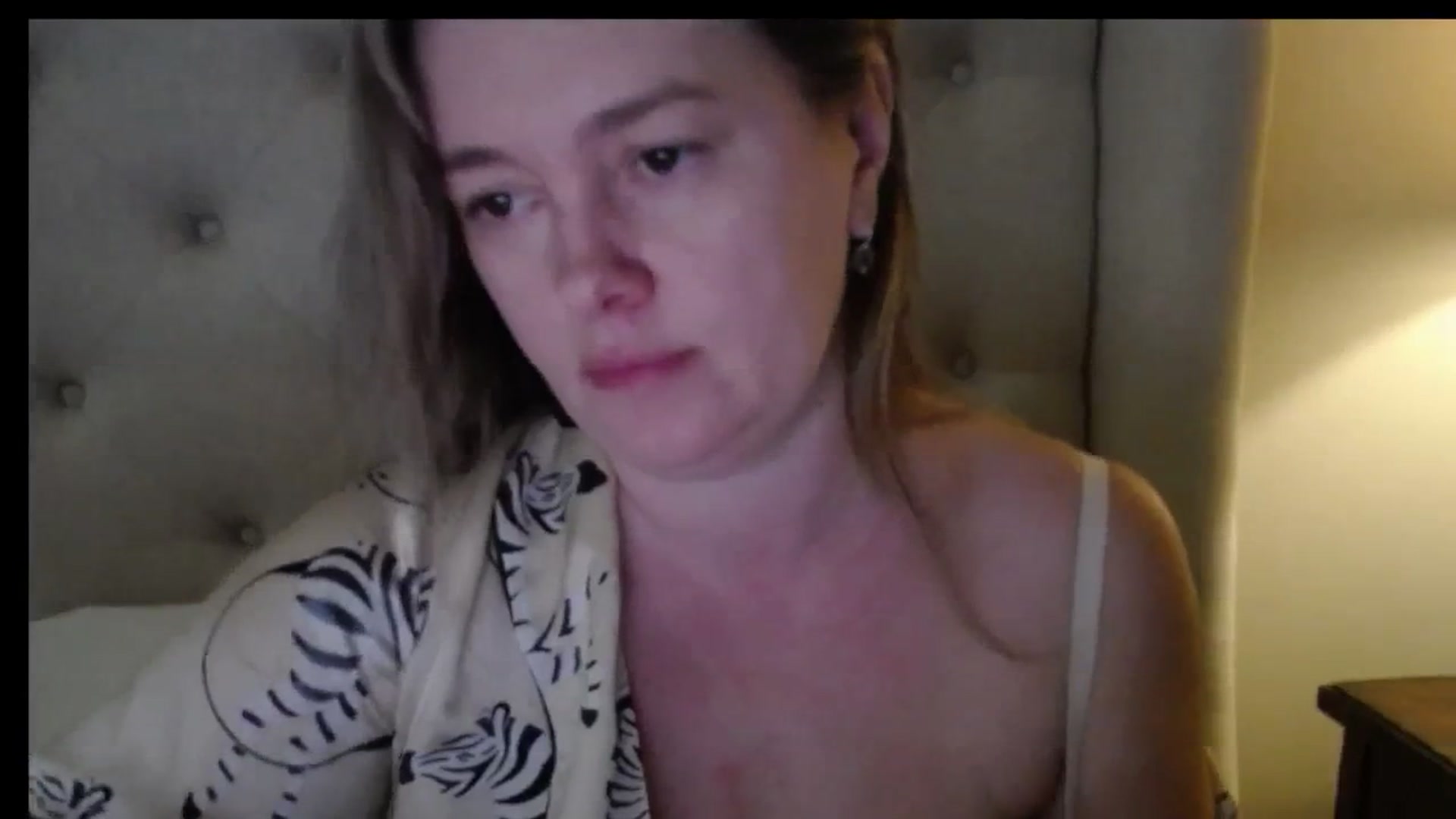 Gallery image thumbnail from J0llye's myfreecams stream on, 02/23/2026, 17:01 image 2 of 20