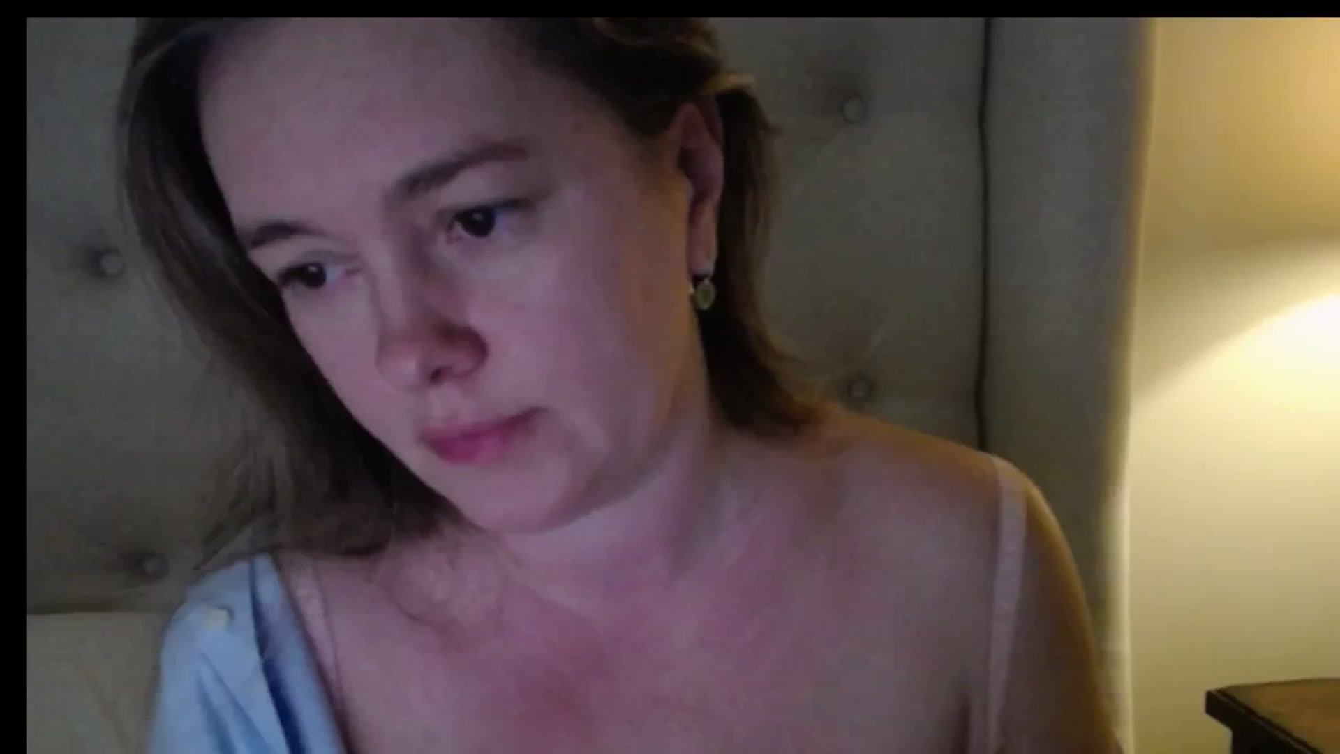 Gallery image thumbnail from J0llye's myfreecams stream on, 02/26/2026, 17:36 image 14 of 20