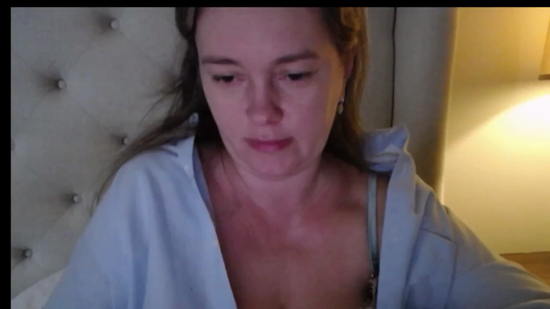 Gallery image thumbnail from J0llye's myfreecams stream on, 03/04/2026, 16:19 image 1 of 20
