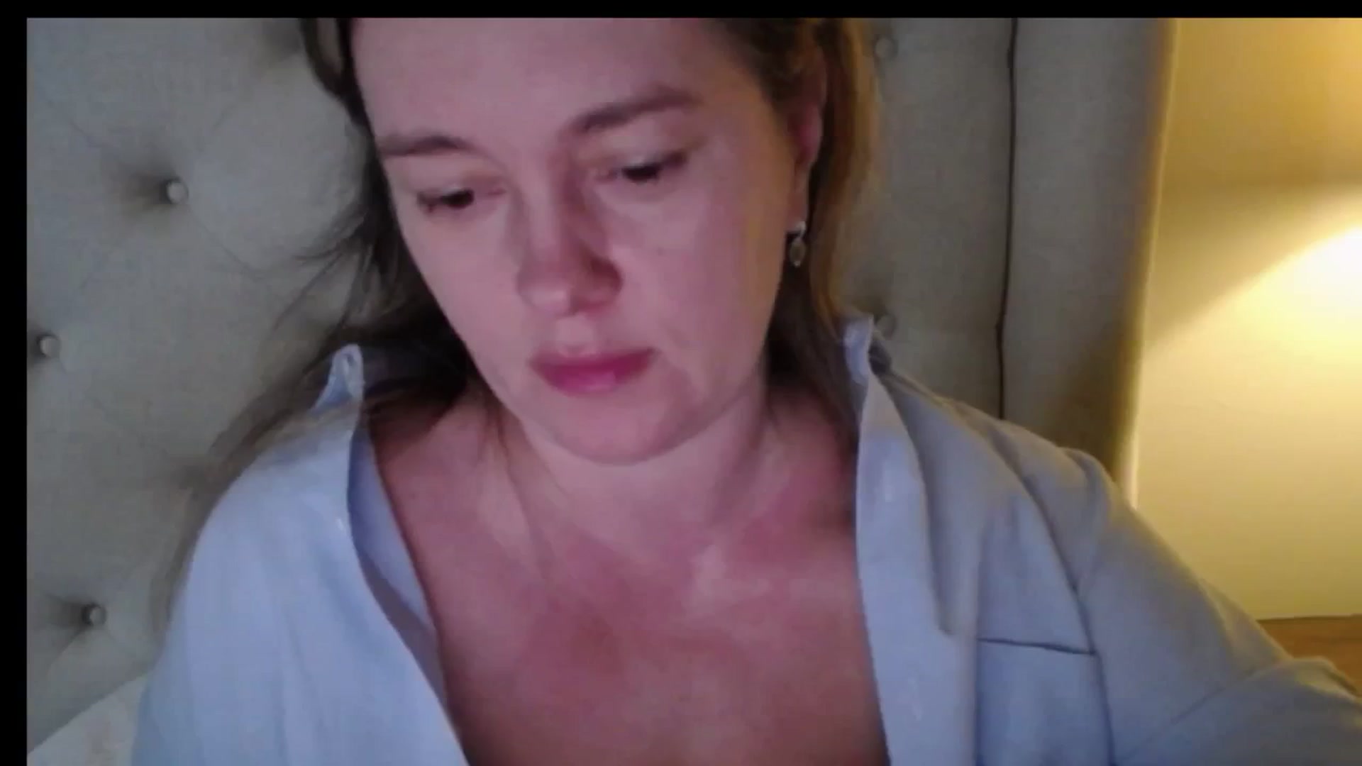 Gallery image thumbnail from J0llye's myfreecams stream on, 03/04/2026, 16:19 image 4 of 20