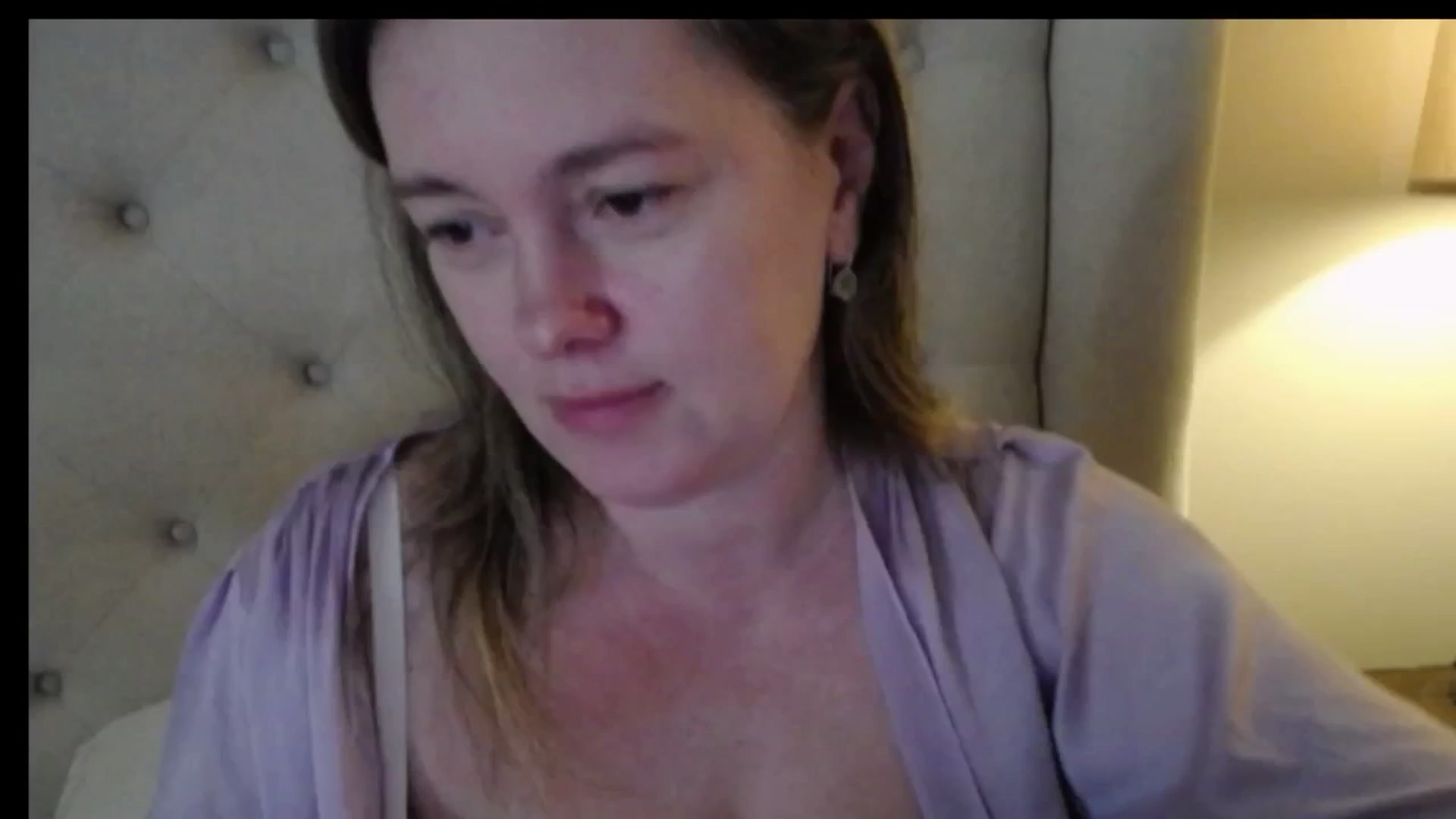 Gallery image thumbnail from J0llye's myfreecams stream on, 03/08/2026, 20:36 image 14 of 20