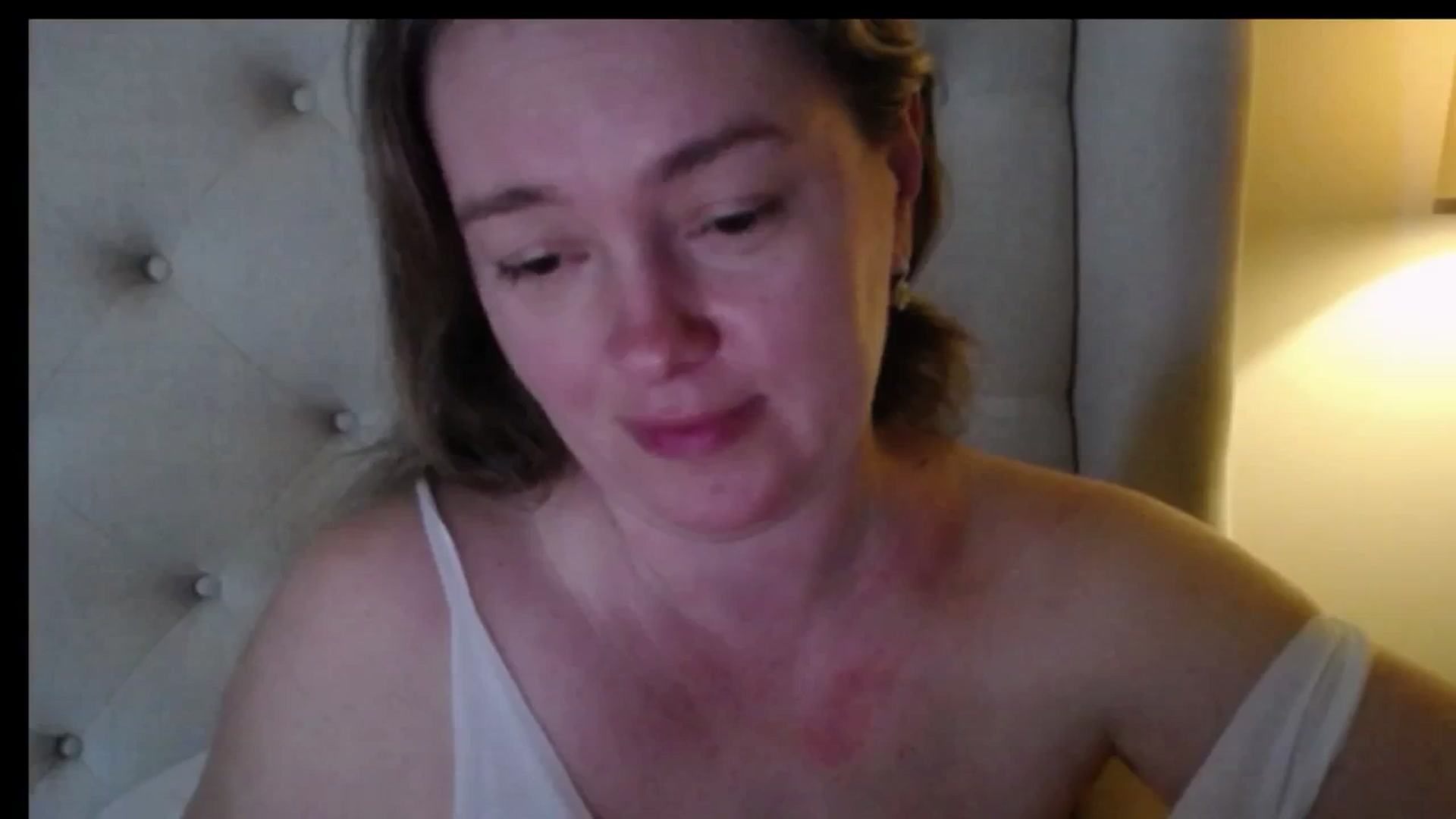 Gallery image thumbnail from J0llye's myfreecams stream on, 03/10/2026, 19:30 image 16 of 20