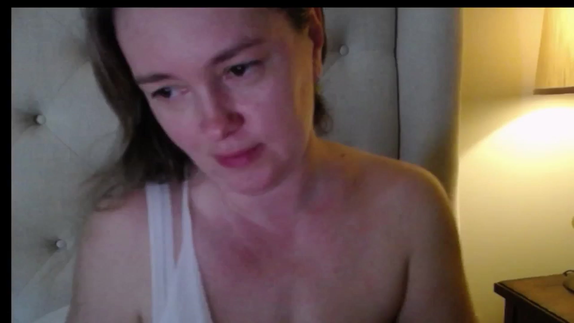 Gallery image thumbnail from J0llye's myfreecams stream on, 03/10/2026, 19:30 image 2 of 20