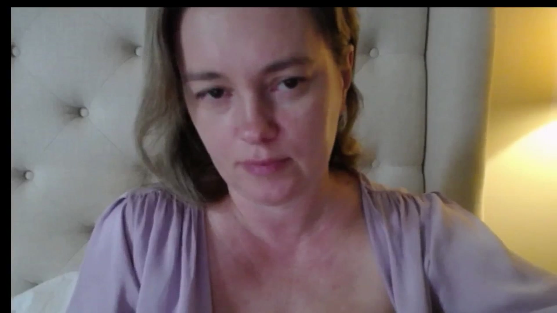 Gallery image thumbnail from J0llye's myfreecams stream on, 03/11/2026, 16:38 image 11 of 20
