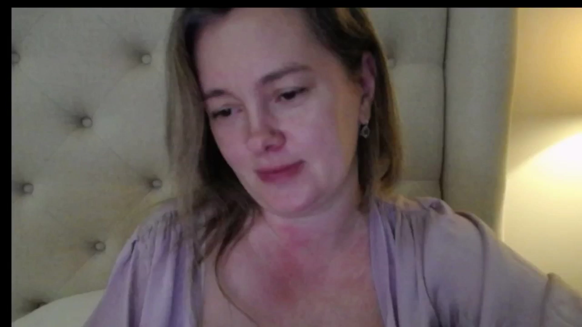 Gallery image thumbnail from J0llye's myfreecams stream on, 03/12/2026, 16:39 image 7 of 20