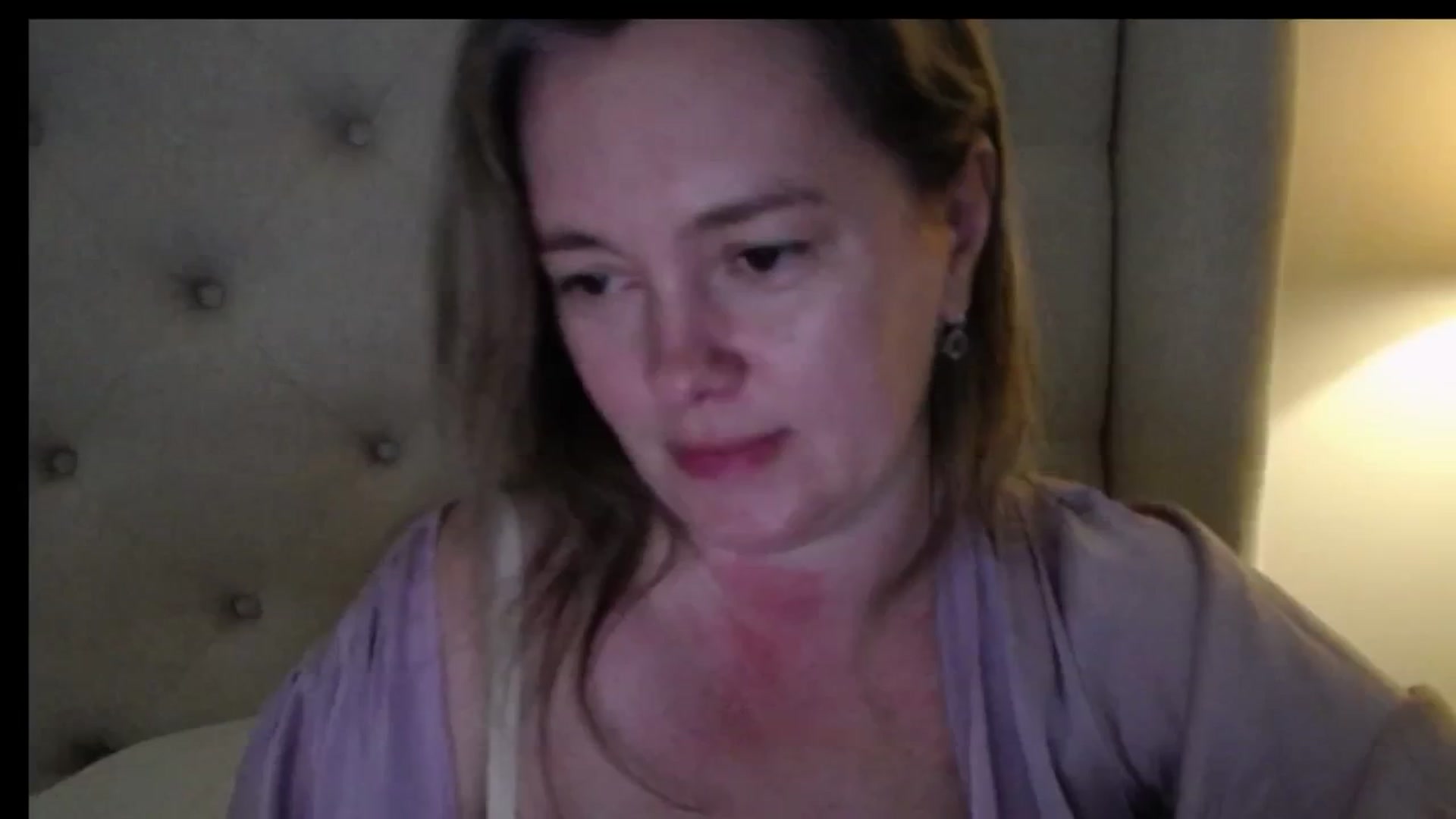 Gallery image thumbnail from J0llye's myfreecams stream on, 03/12/2026, 16:39 image 14 of 20