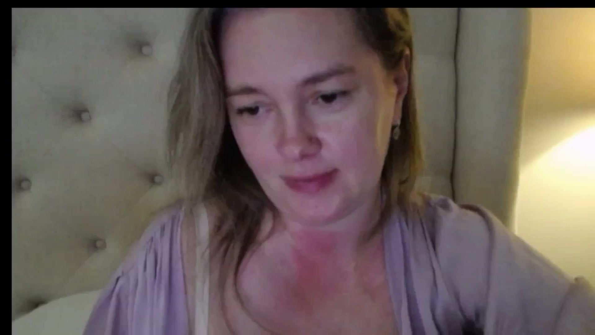 Gallery image thumbnail from J0llye's myfreecams stream on, 03/12/2026, 16:39 image 13 of 20