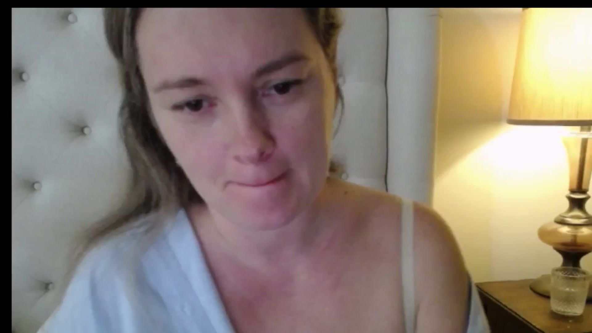 Gallery image thumbnail from J0llye's myfreecams stream on, 03/16/2026, 16:45 image 10 of 20