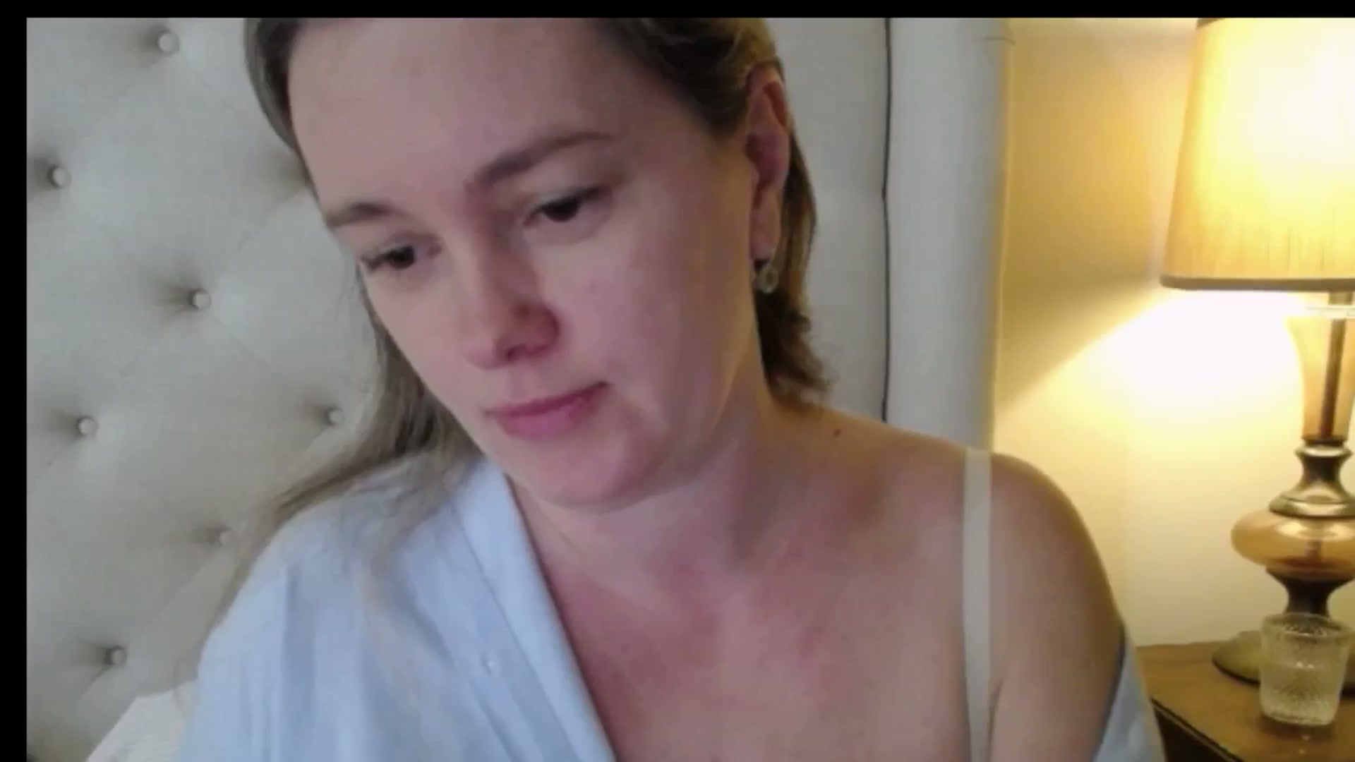 Gallery image thumbnail from J0llye's myfreecams stream on, 03/16/2026, 16:45 image 9 of 20
