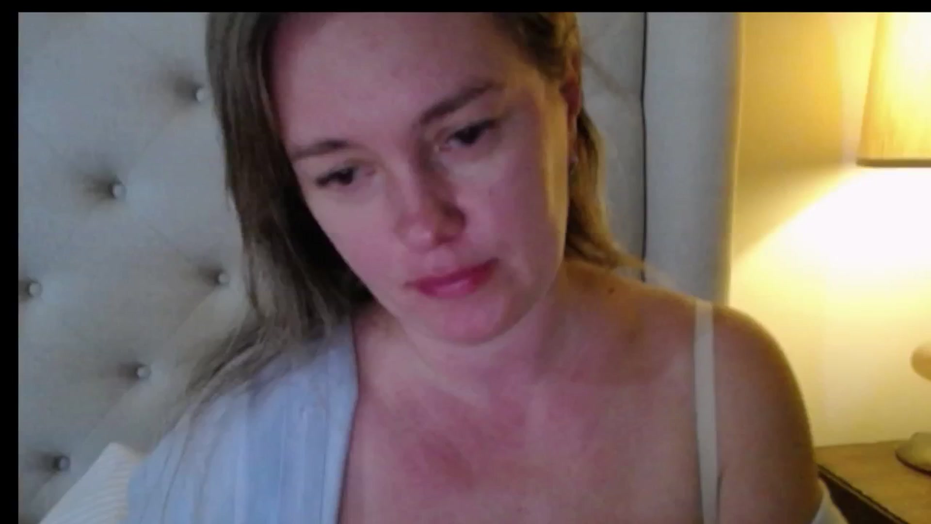 Gallery image thumbnail from J0llye's myfreecams stream on, 03/16/2026, 19:30 image 12 of 20